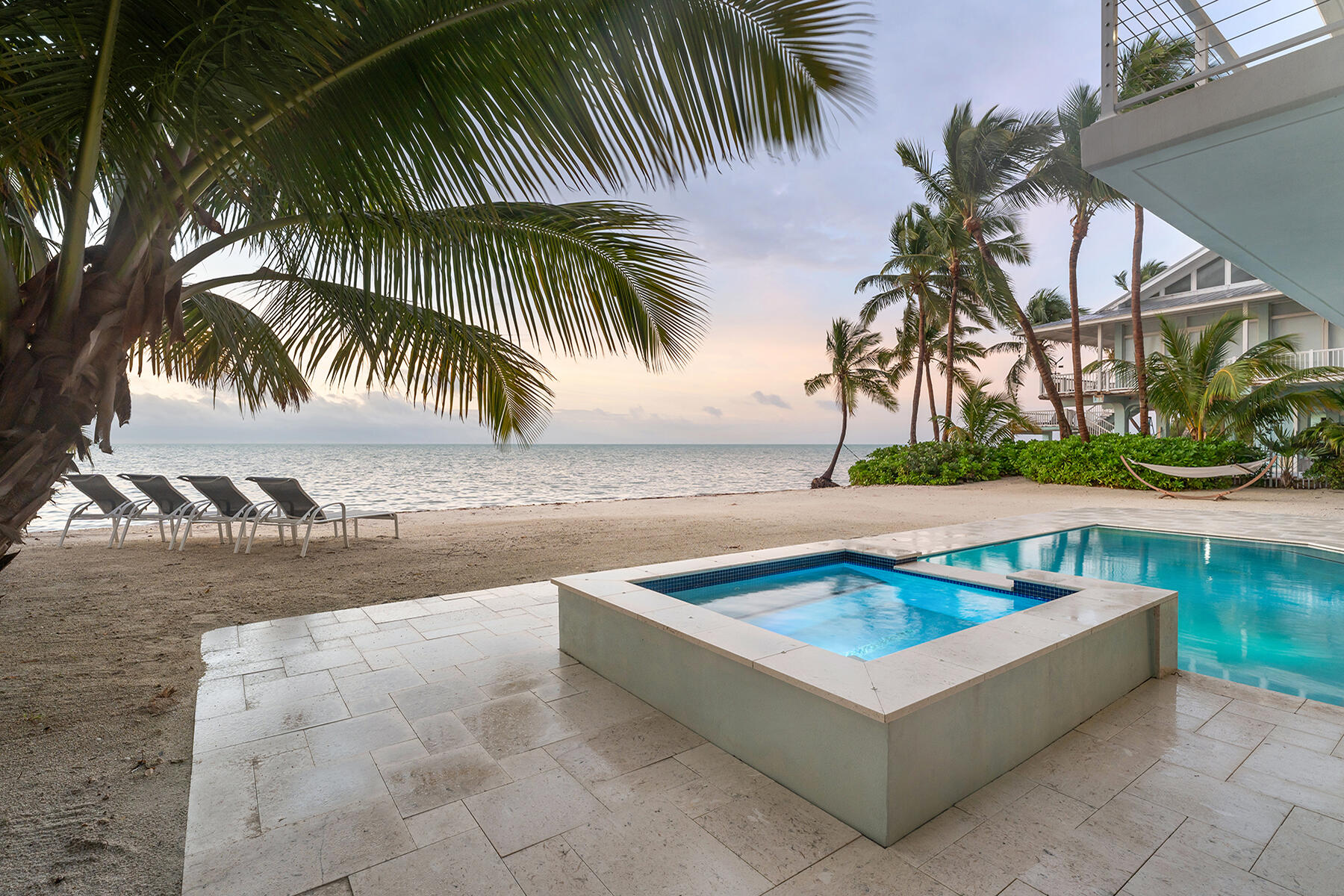 75261 Overseas Highway