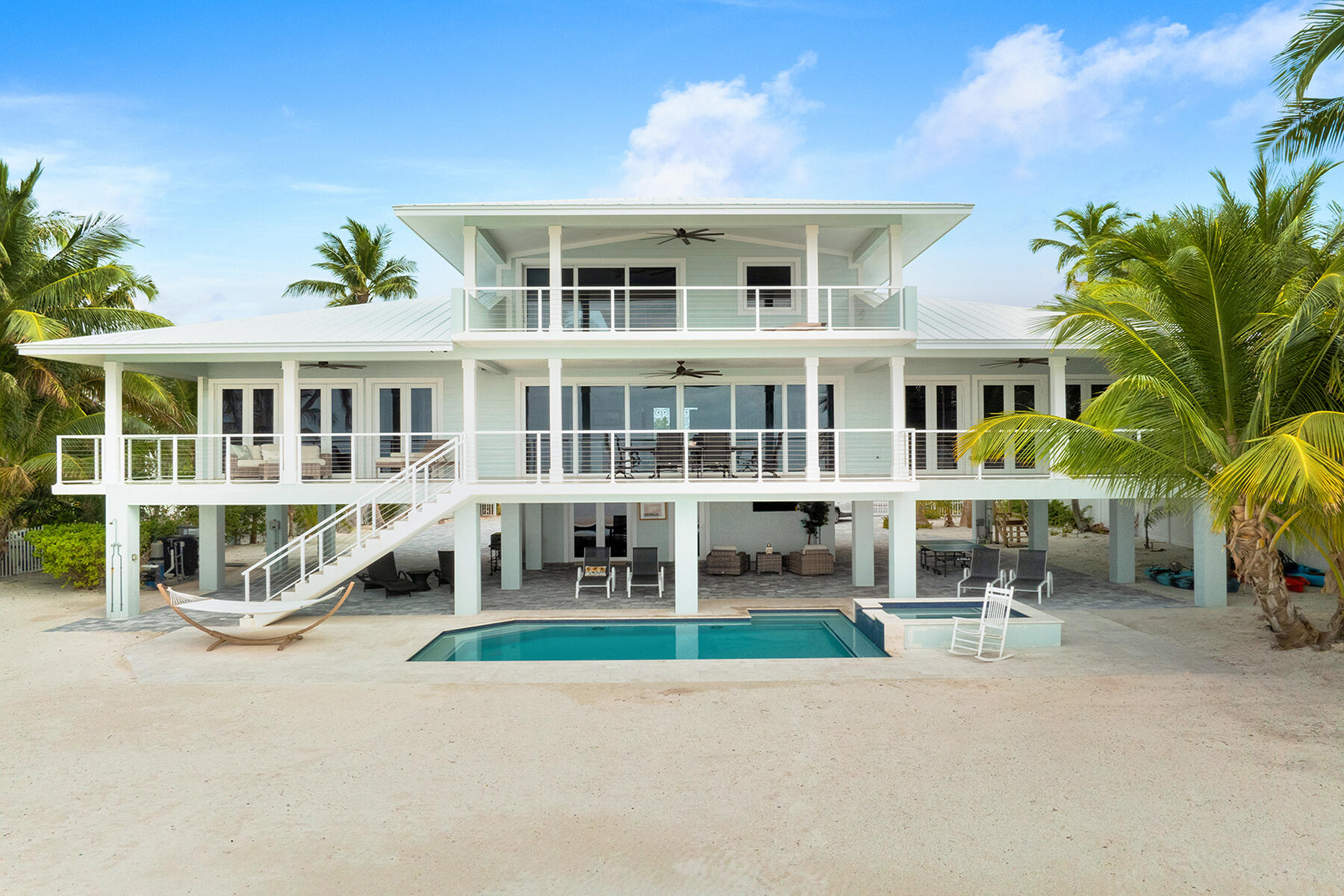 75261 Overseas Highway
