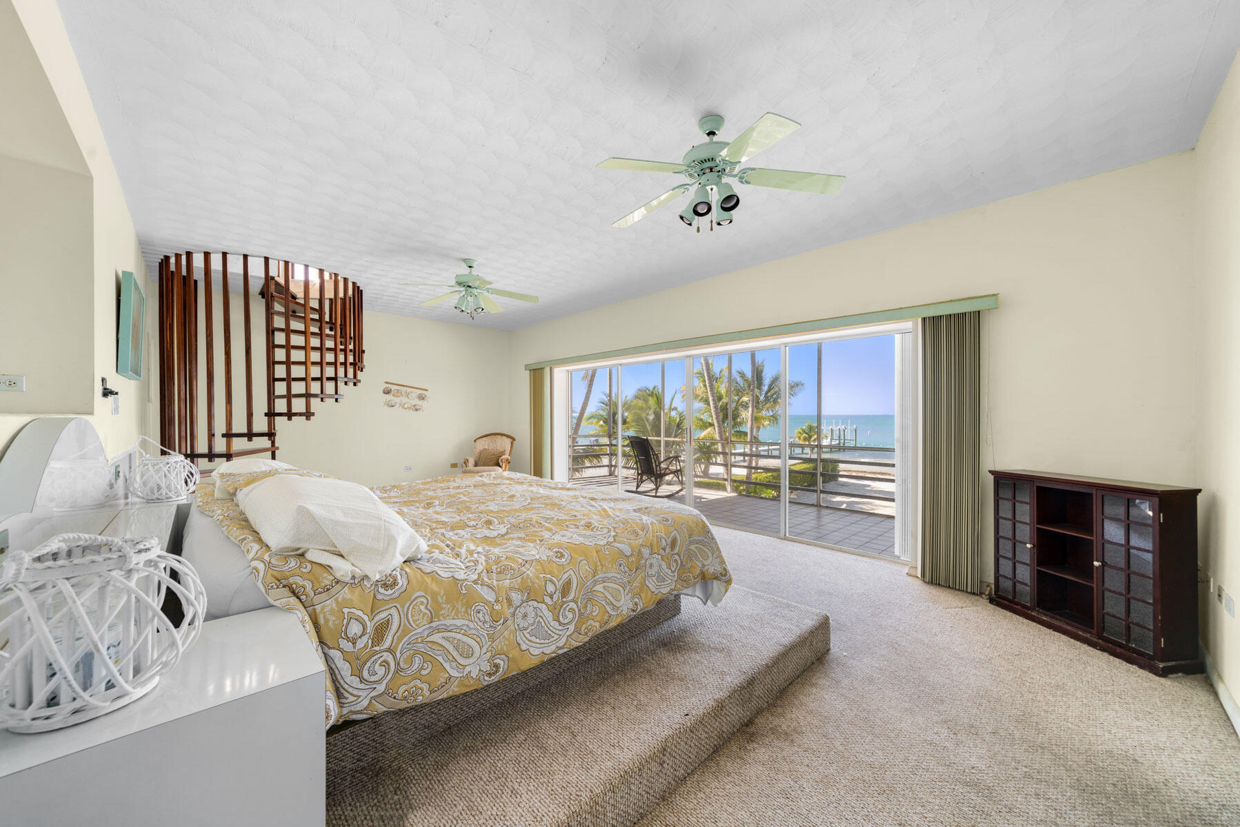 218 Gulfview Drive