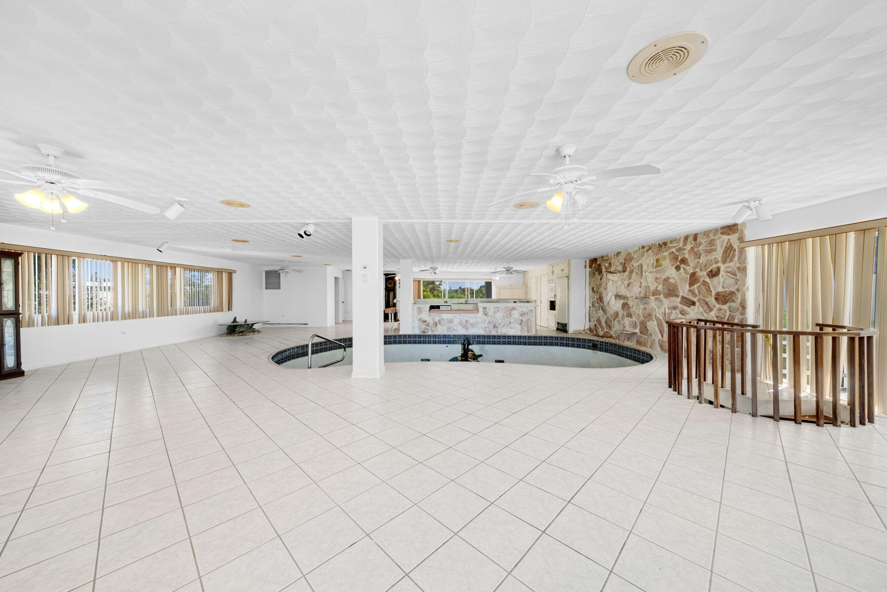 218 Gulfview Drive