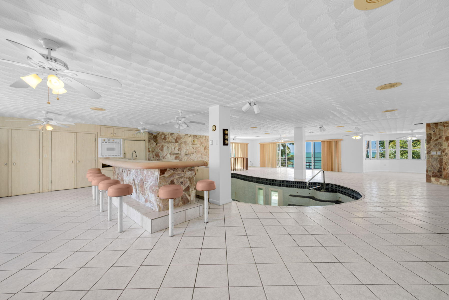 218 Gulfview Drive