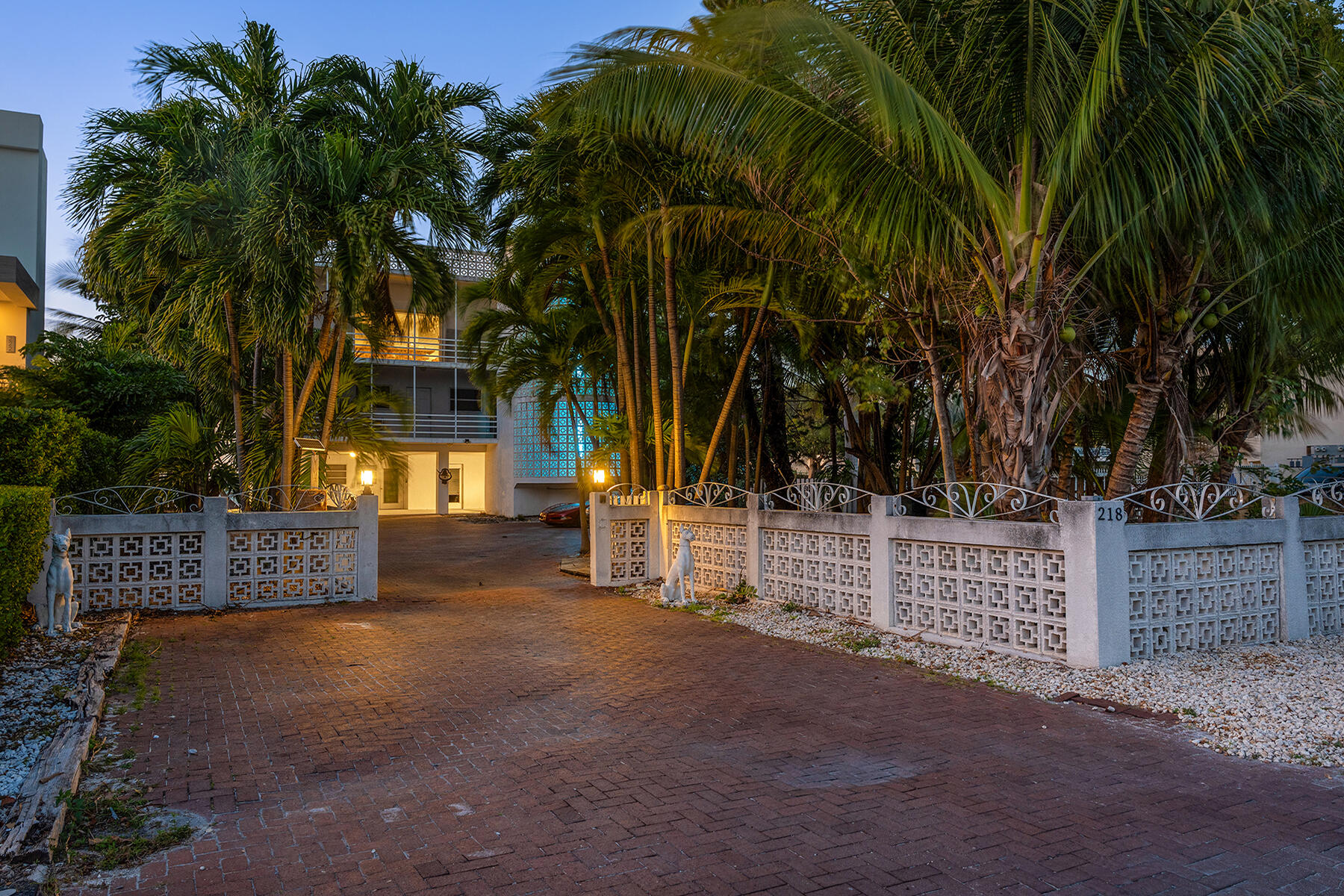 218 Gulfview Drive