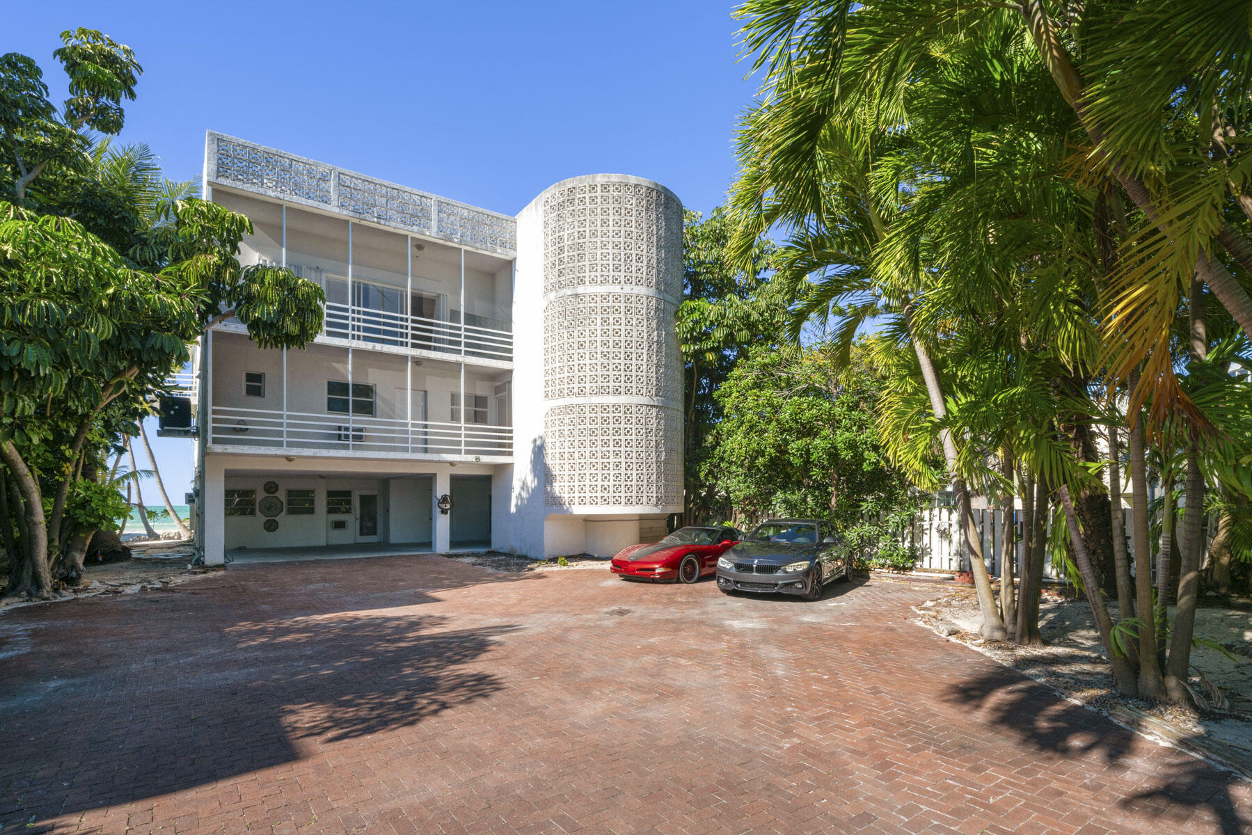 218 Gulfview Drive