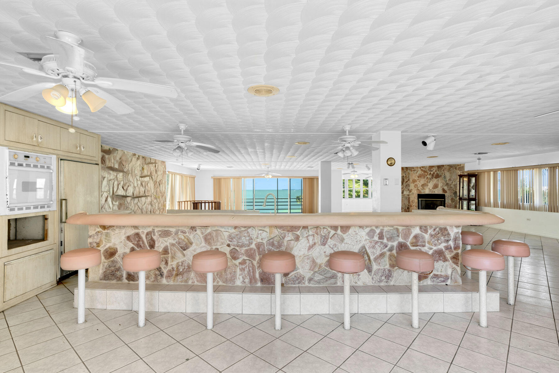 218 Gulfview Drive