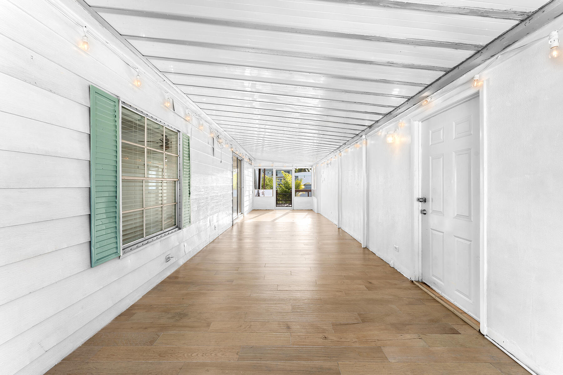 58 Avenue D