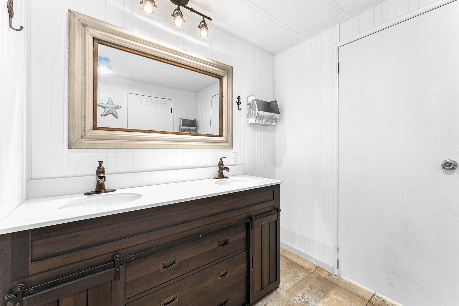 58 Avenue D