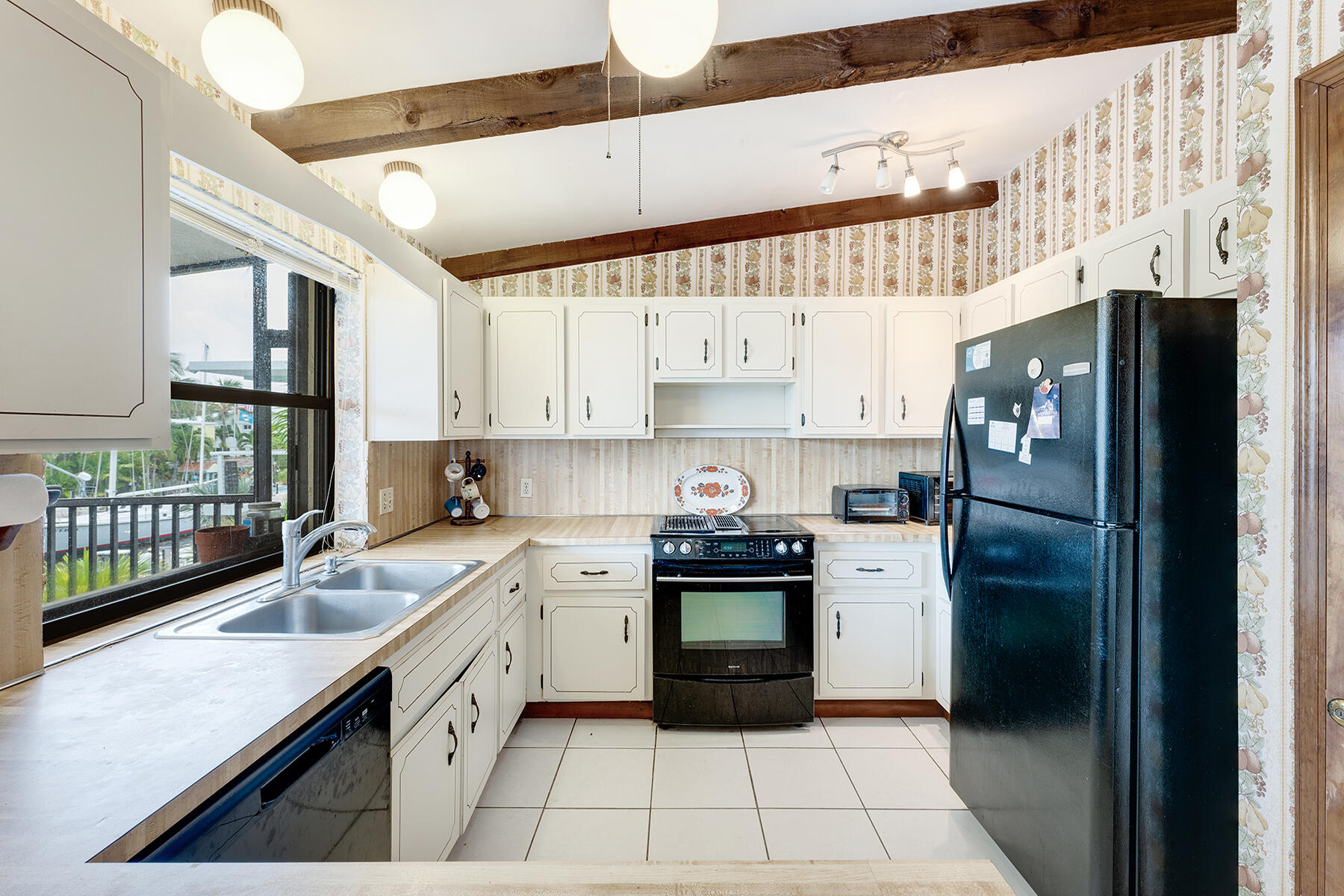 168 Bessie Road