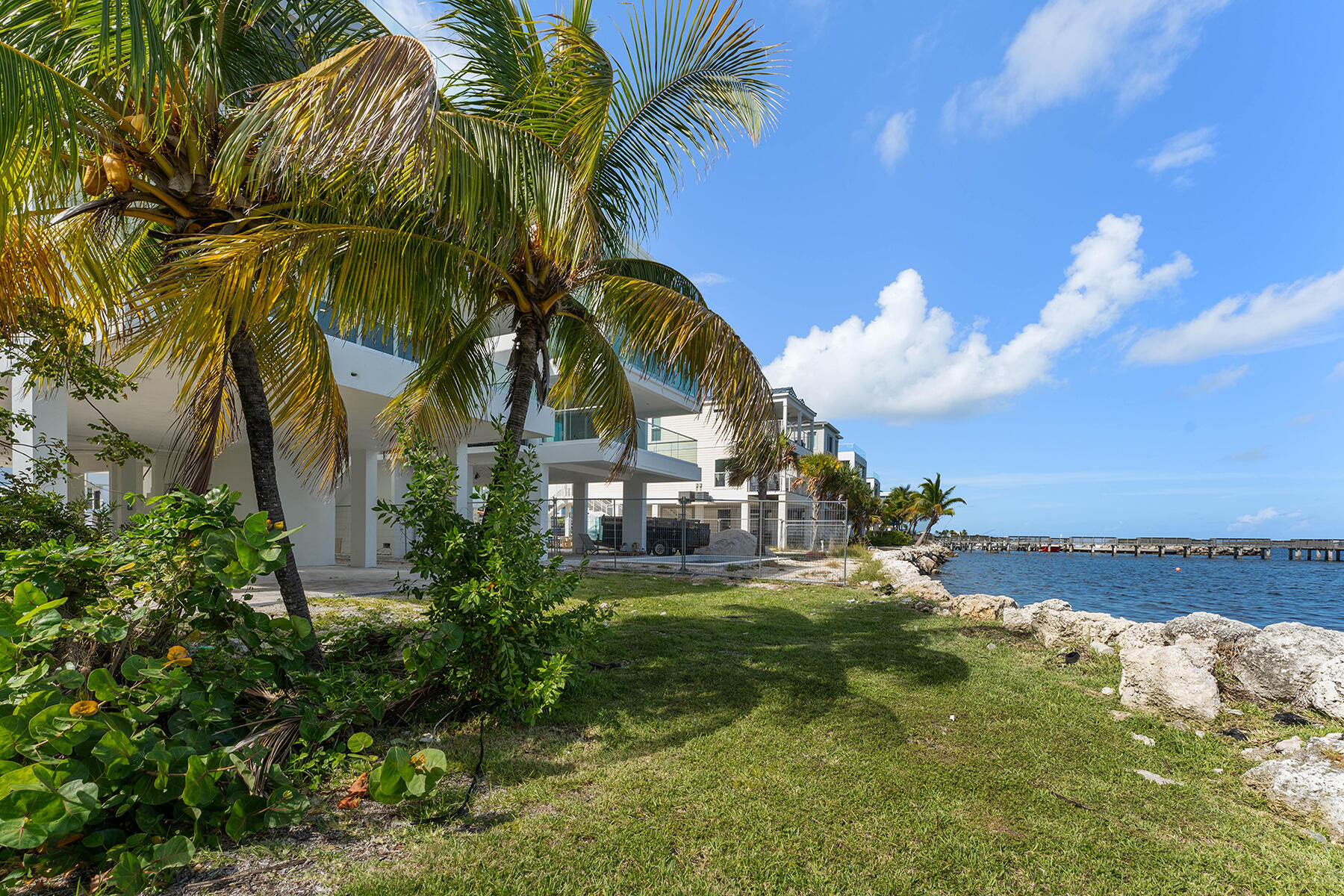 94825 Overseas Highway Unit: 28