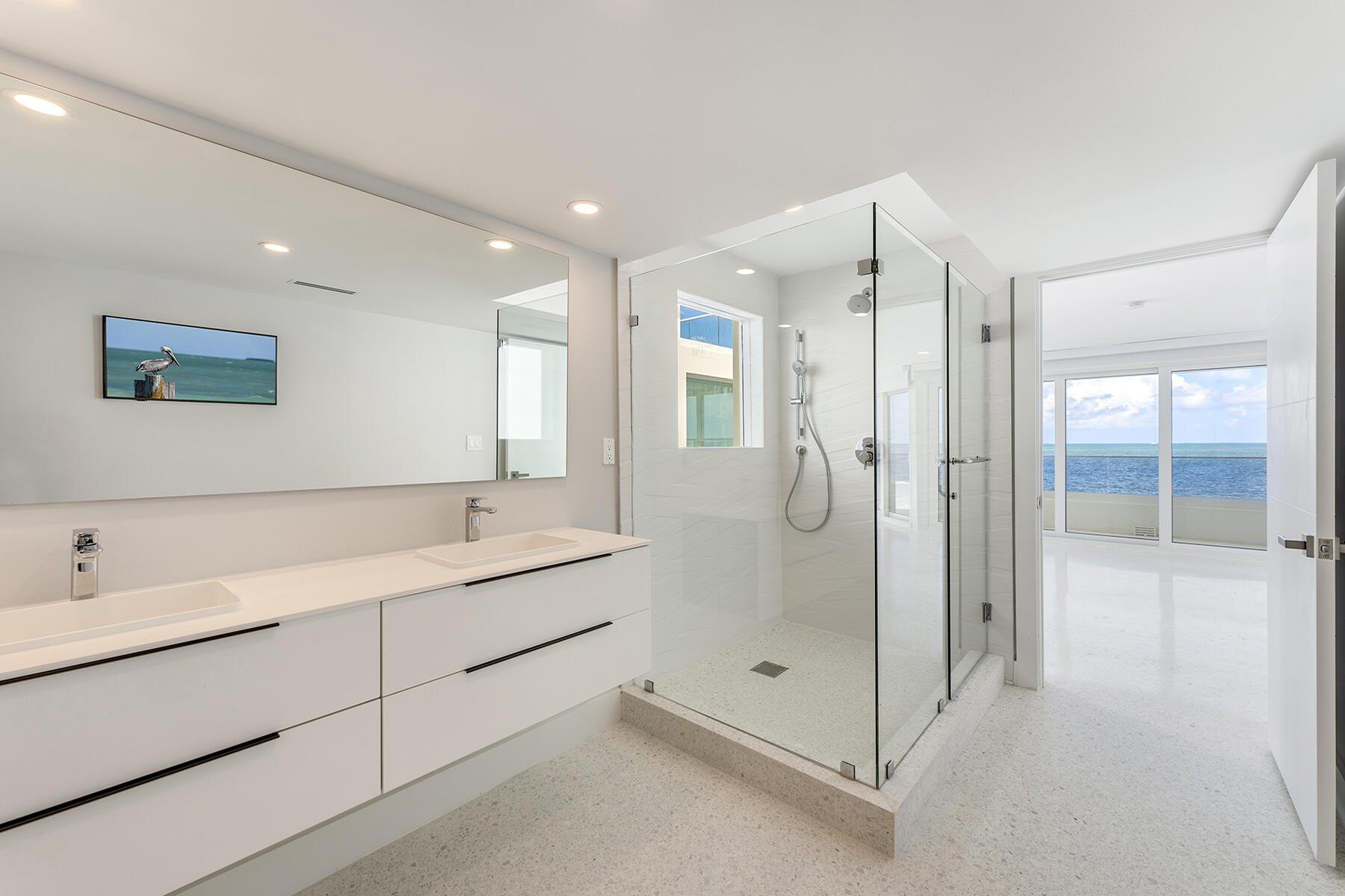 94825 Overseas Highway Unit: 28
