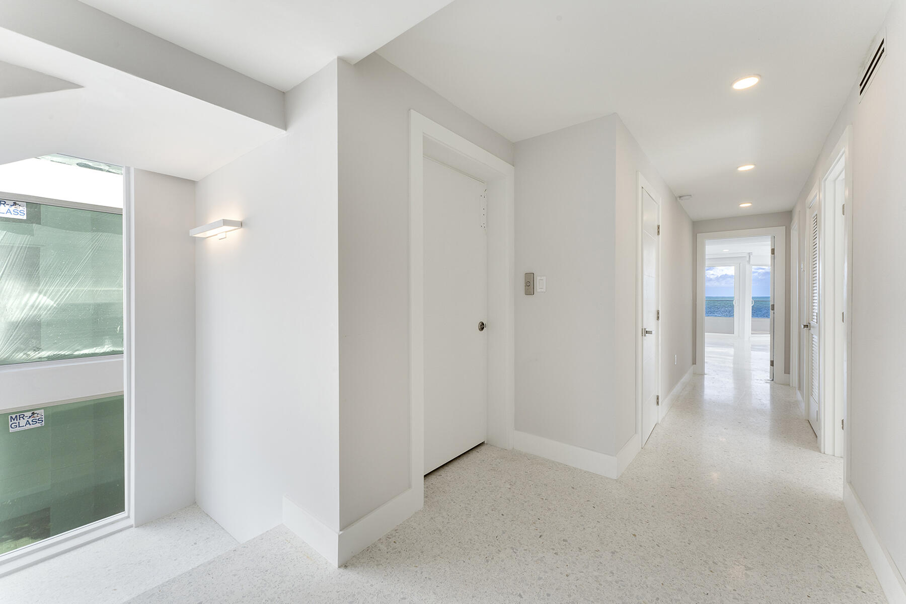 94825 Overseas Highway Unit: 28