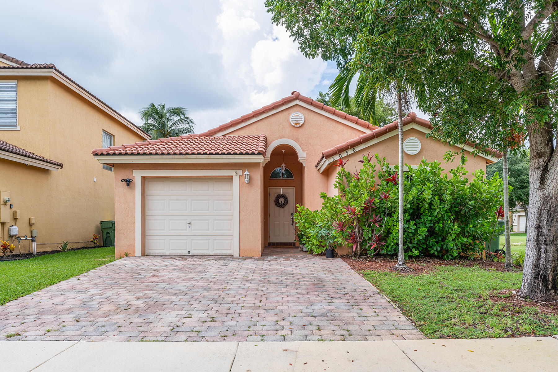 2058 SE 17th Street