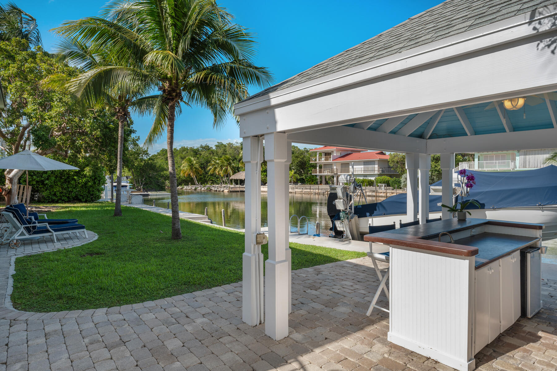 76412 Overseas Highway