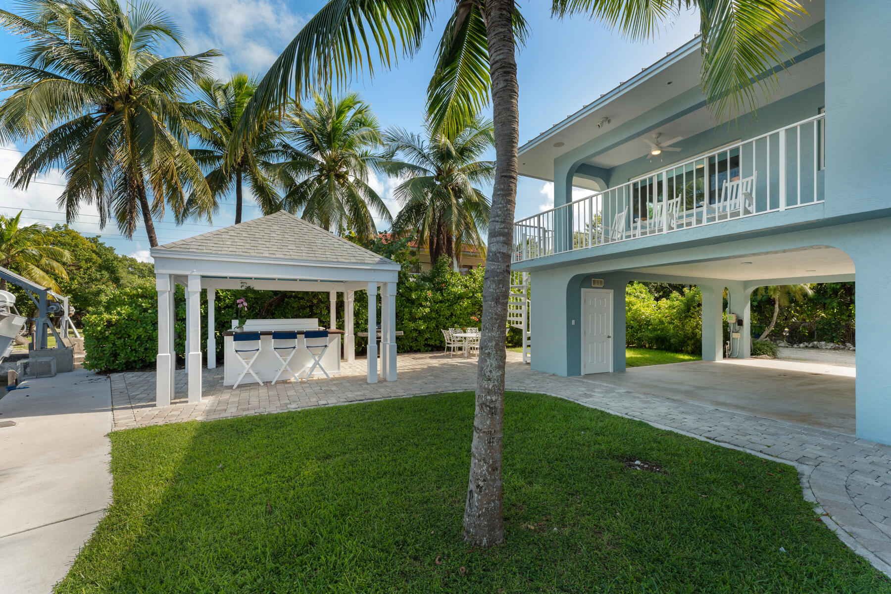 76412 Overseas Highway