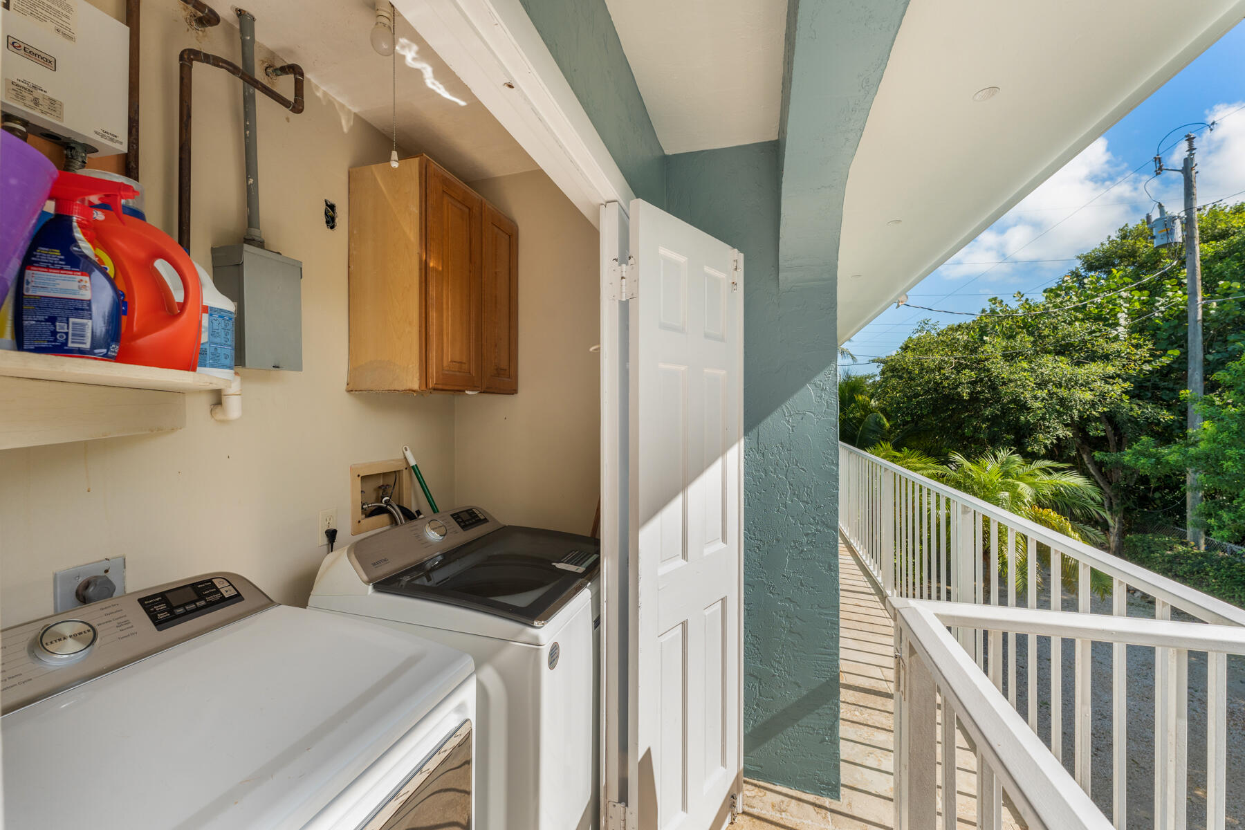 76412 Overseas Highway