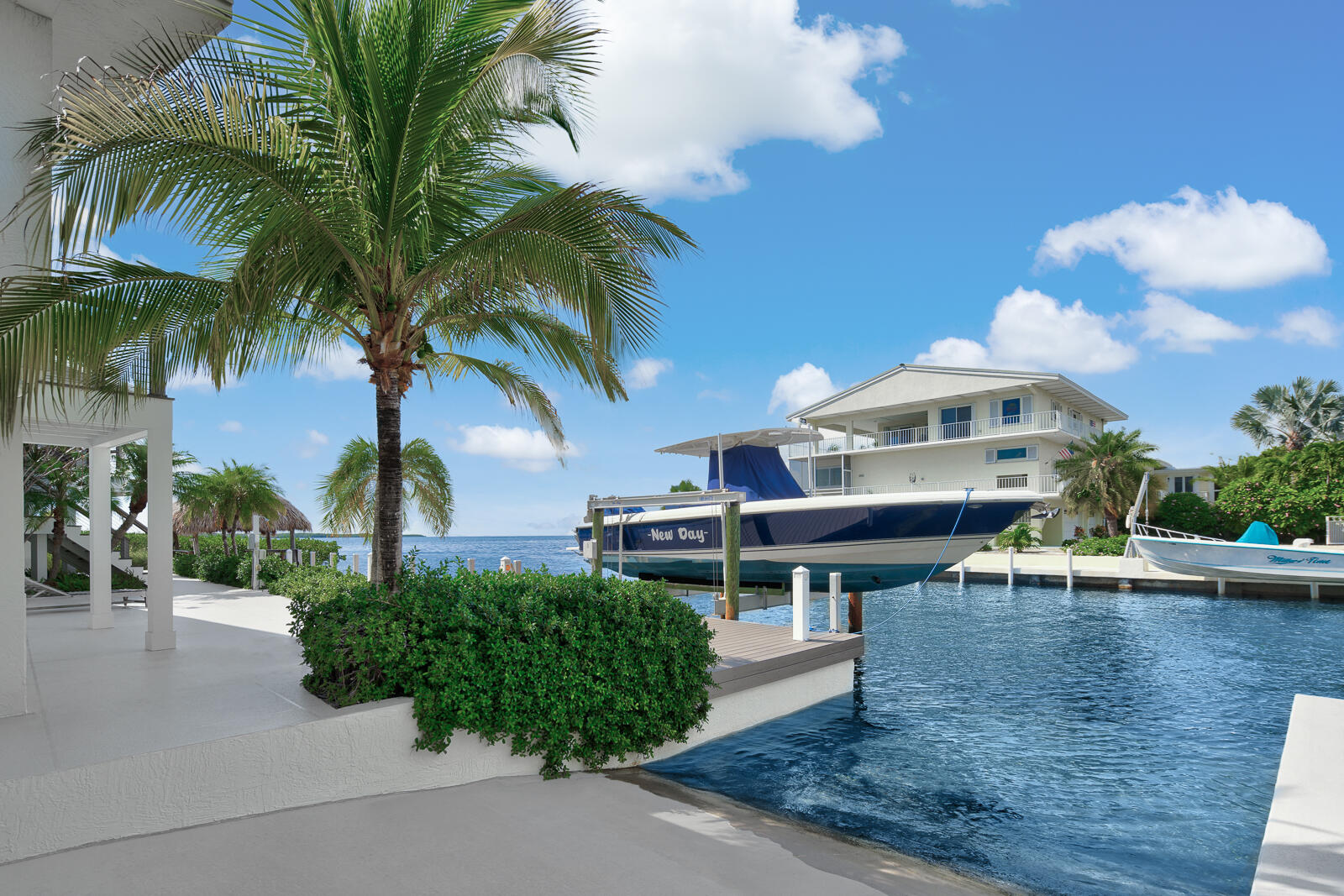 260 Plantation Avenue