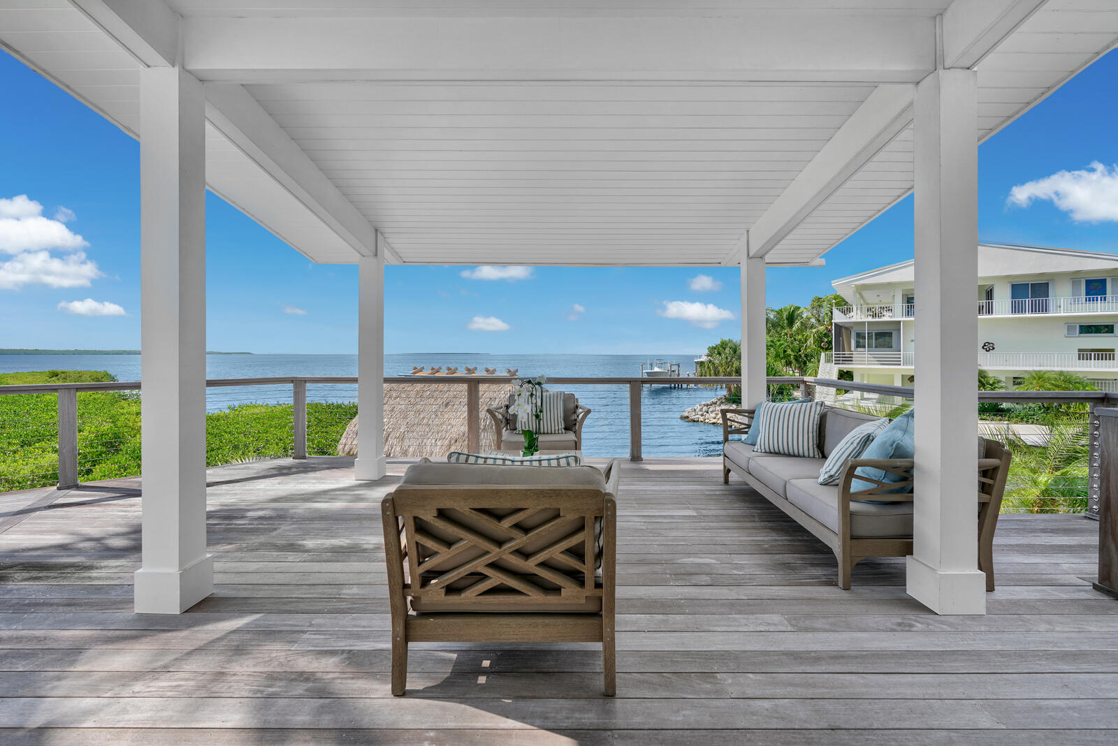 260 Plantation Avenue