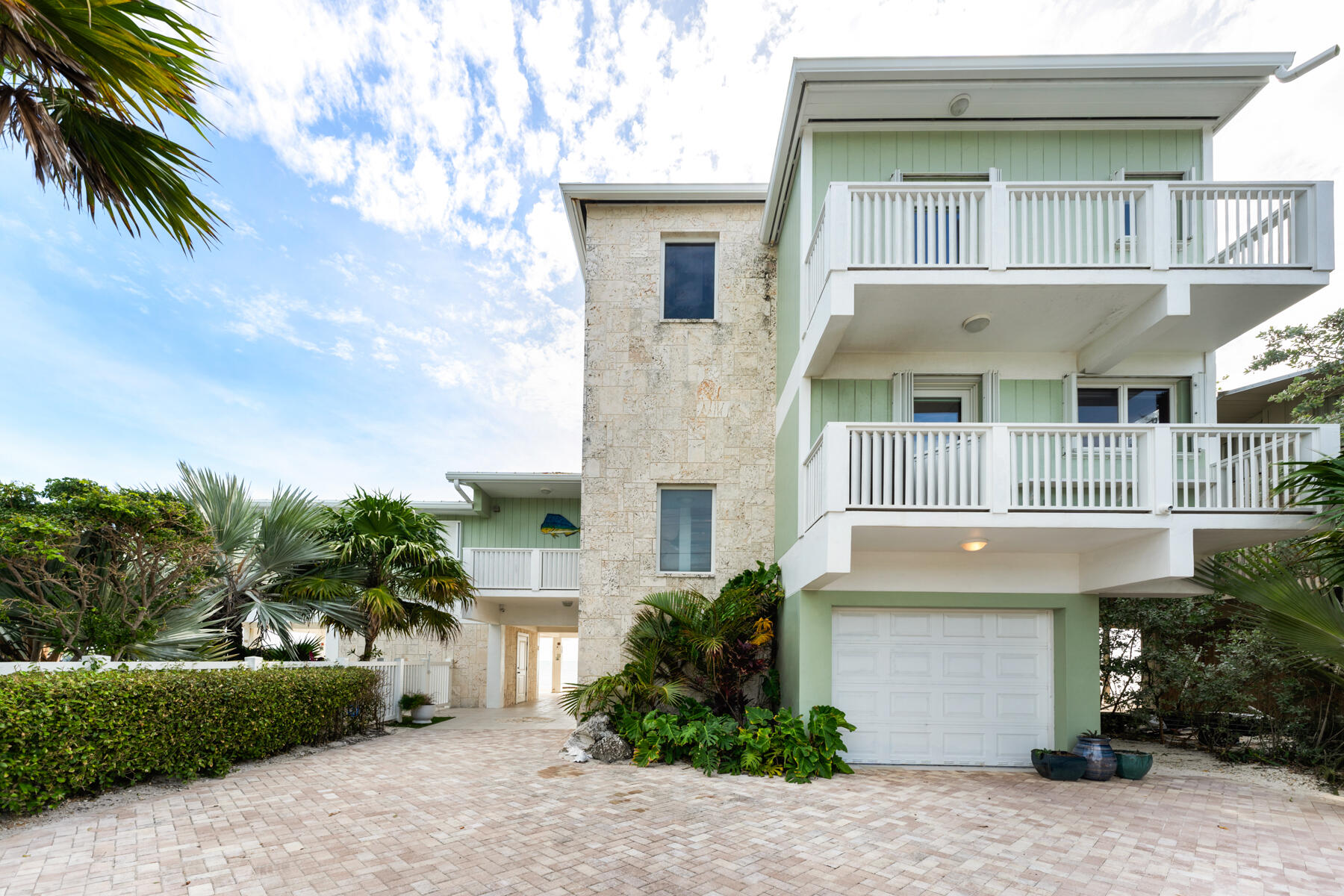 133 Sunset Drive