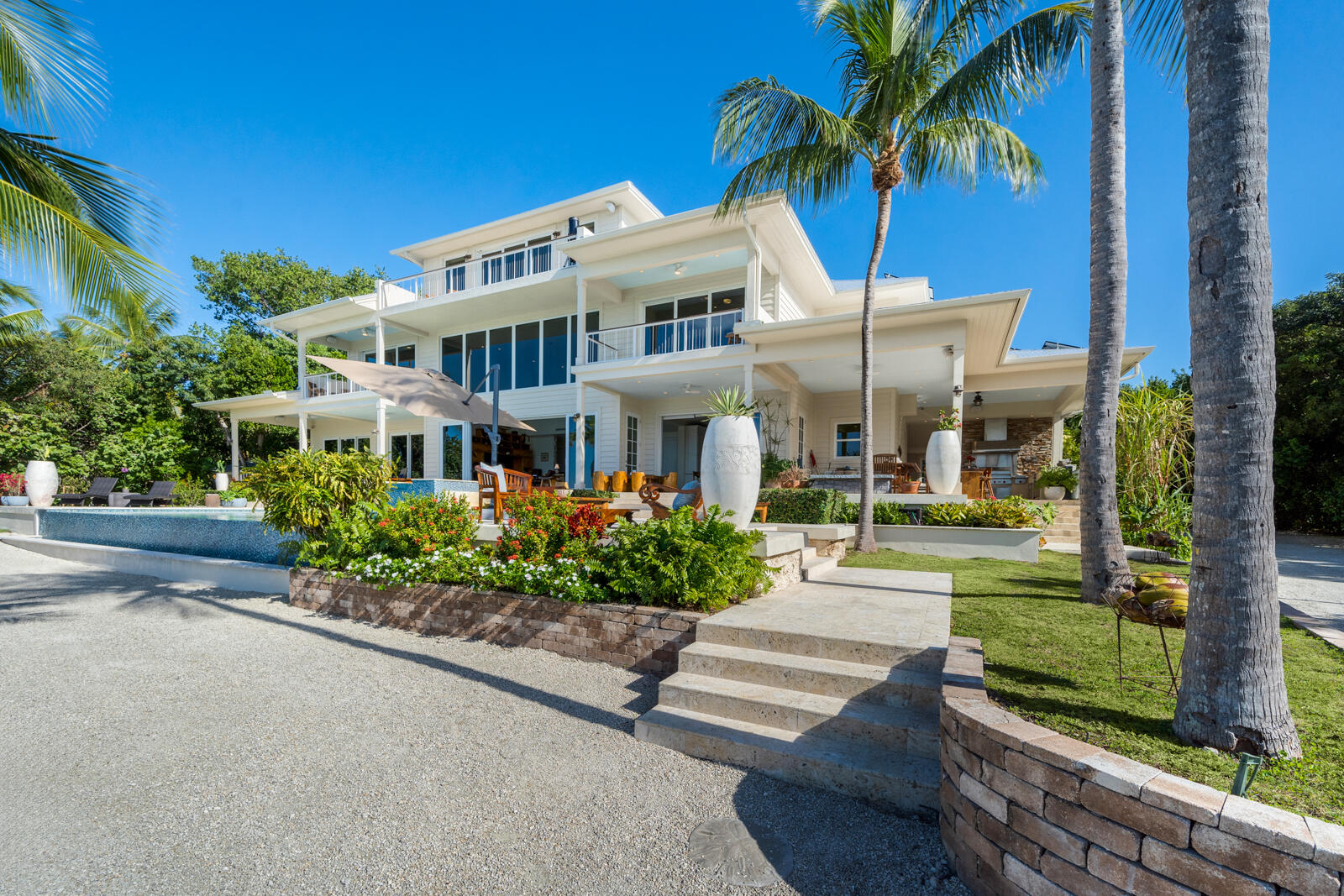 82768 Overseas Highway