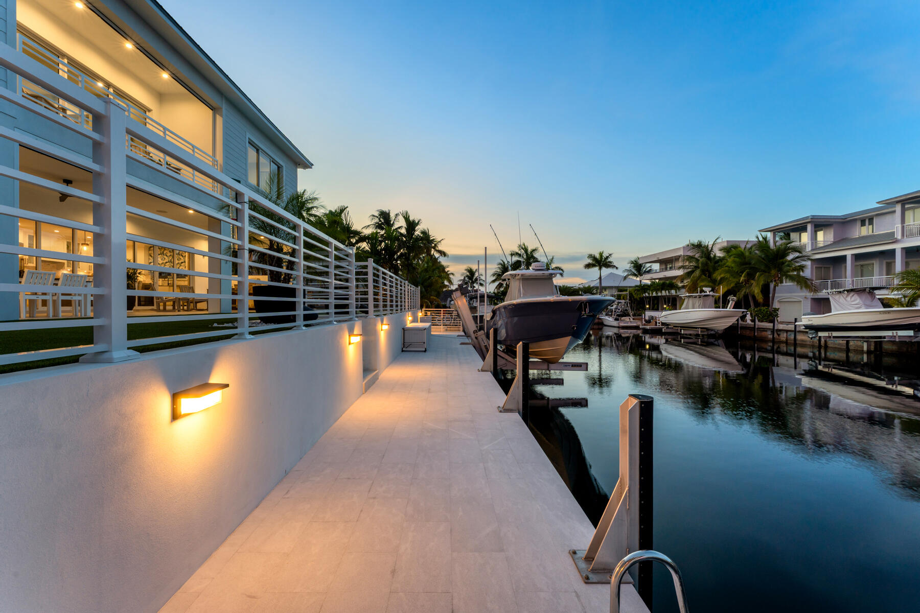 88 W Plaza Del Lago