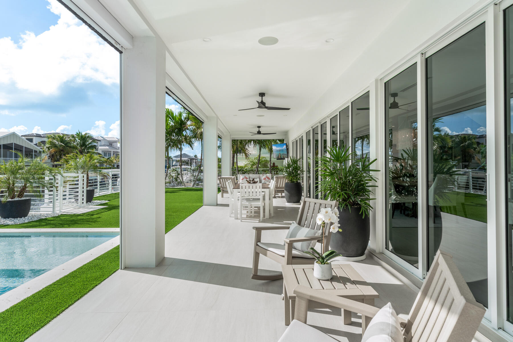 88 W Plaza Del Lago