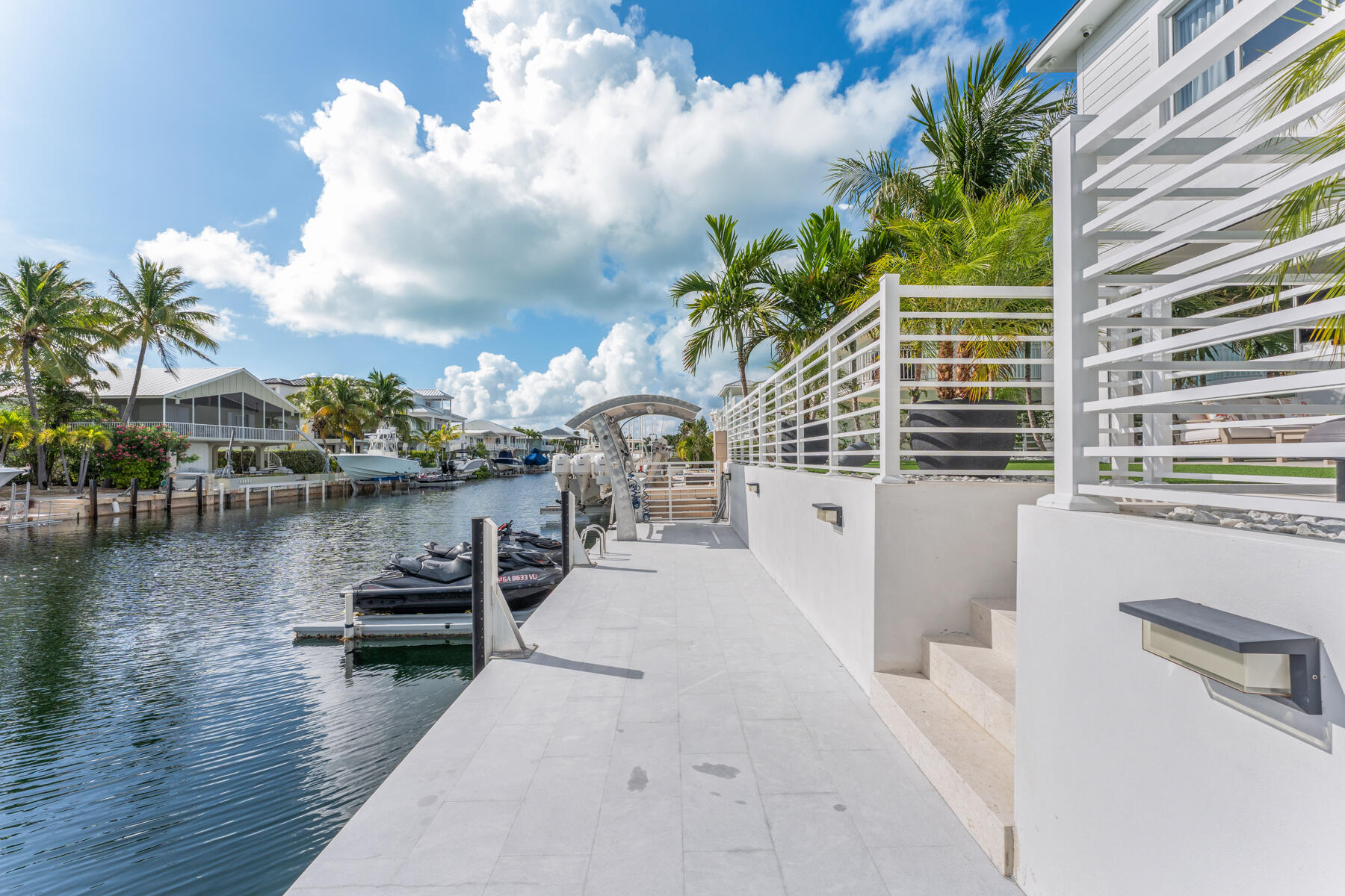 88 W Plaza Del Lago