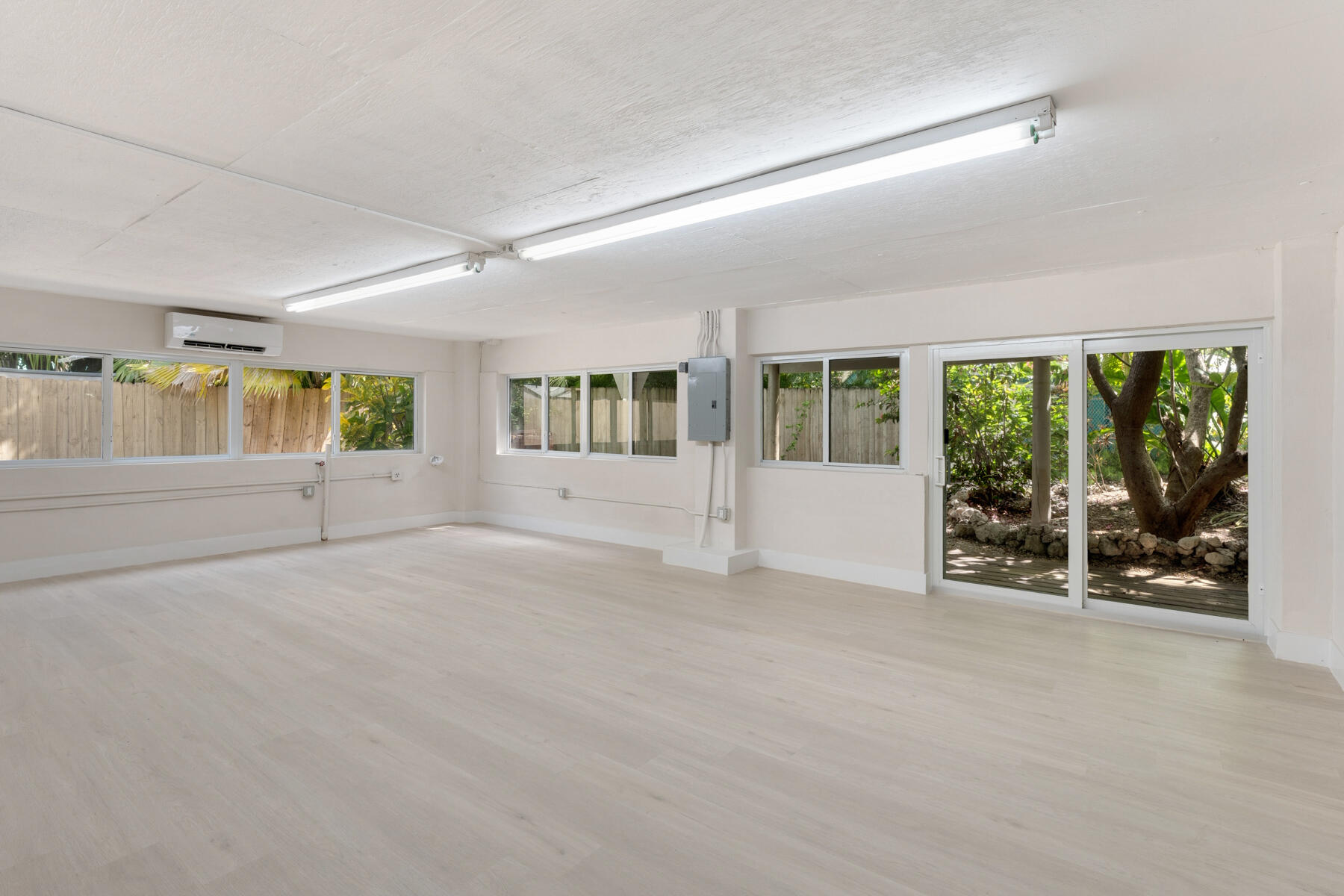 82260 Overseas Highway