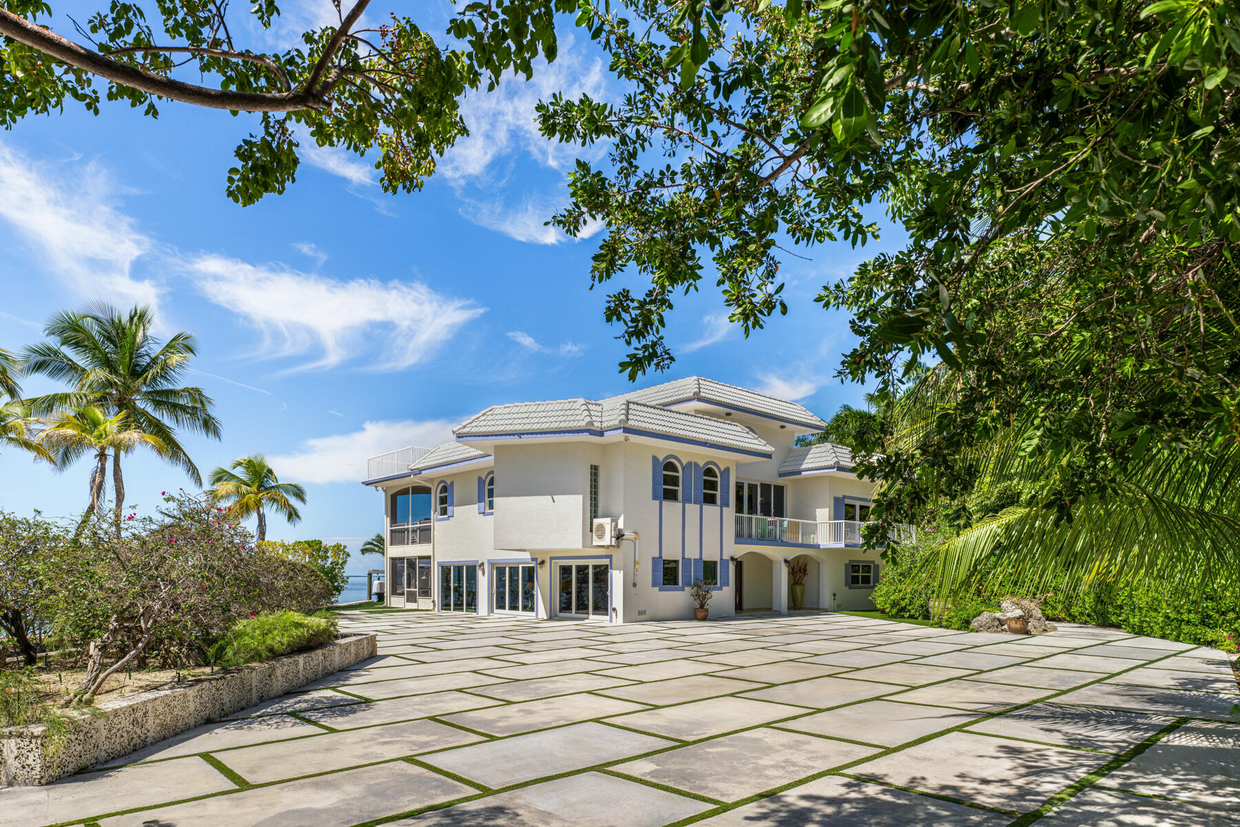 75280 Overseas Highway