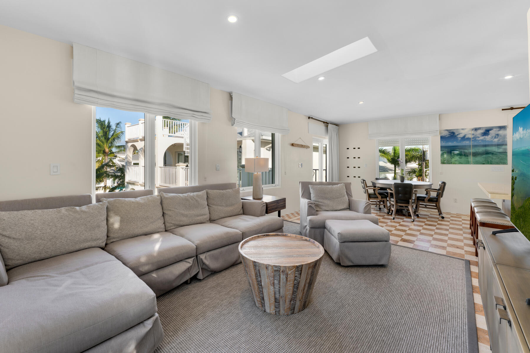 39 Evergreen Avenue