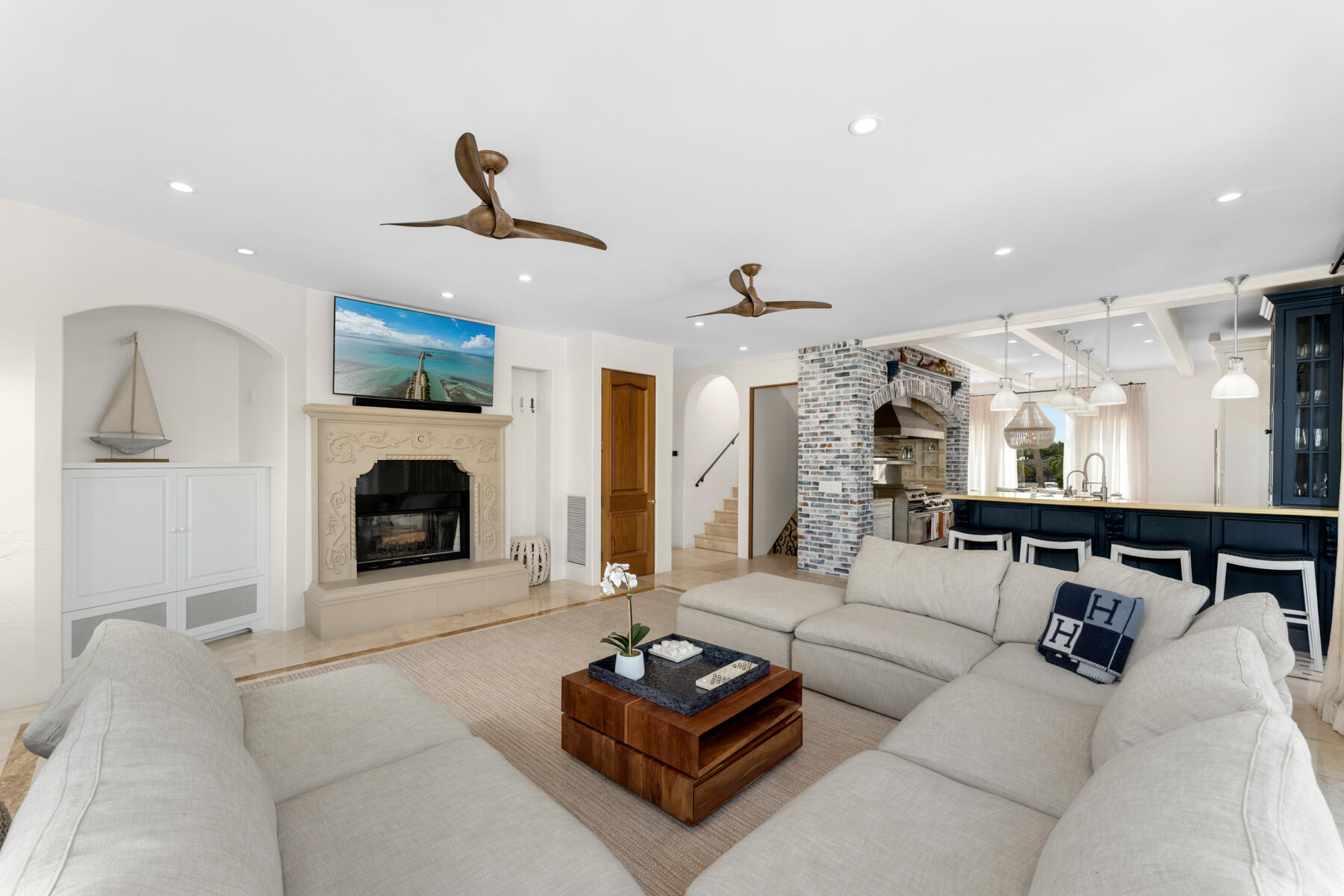 39 Evergreen Avenue