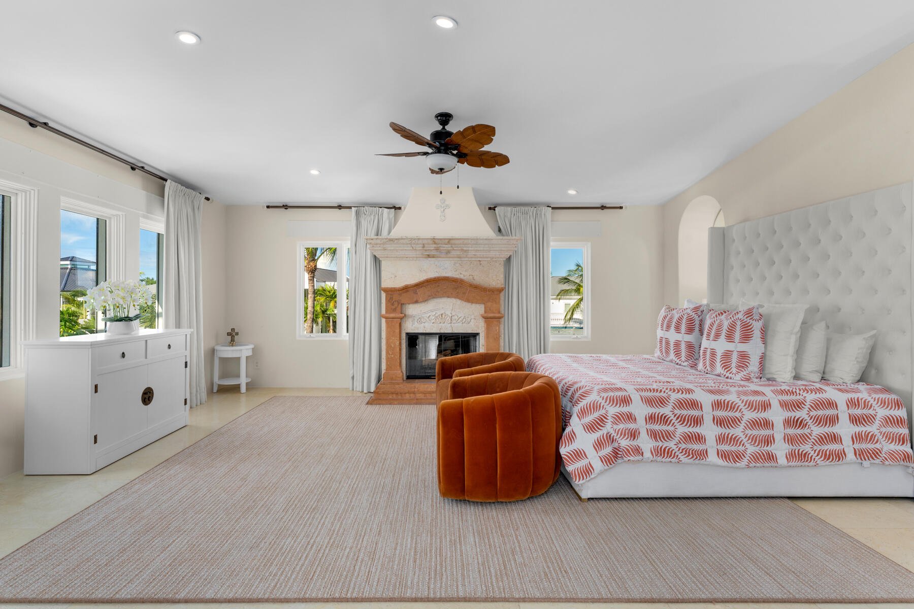 39 Evergreen Avenue