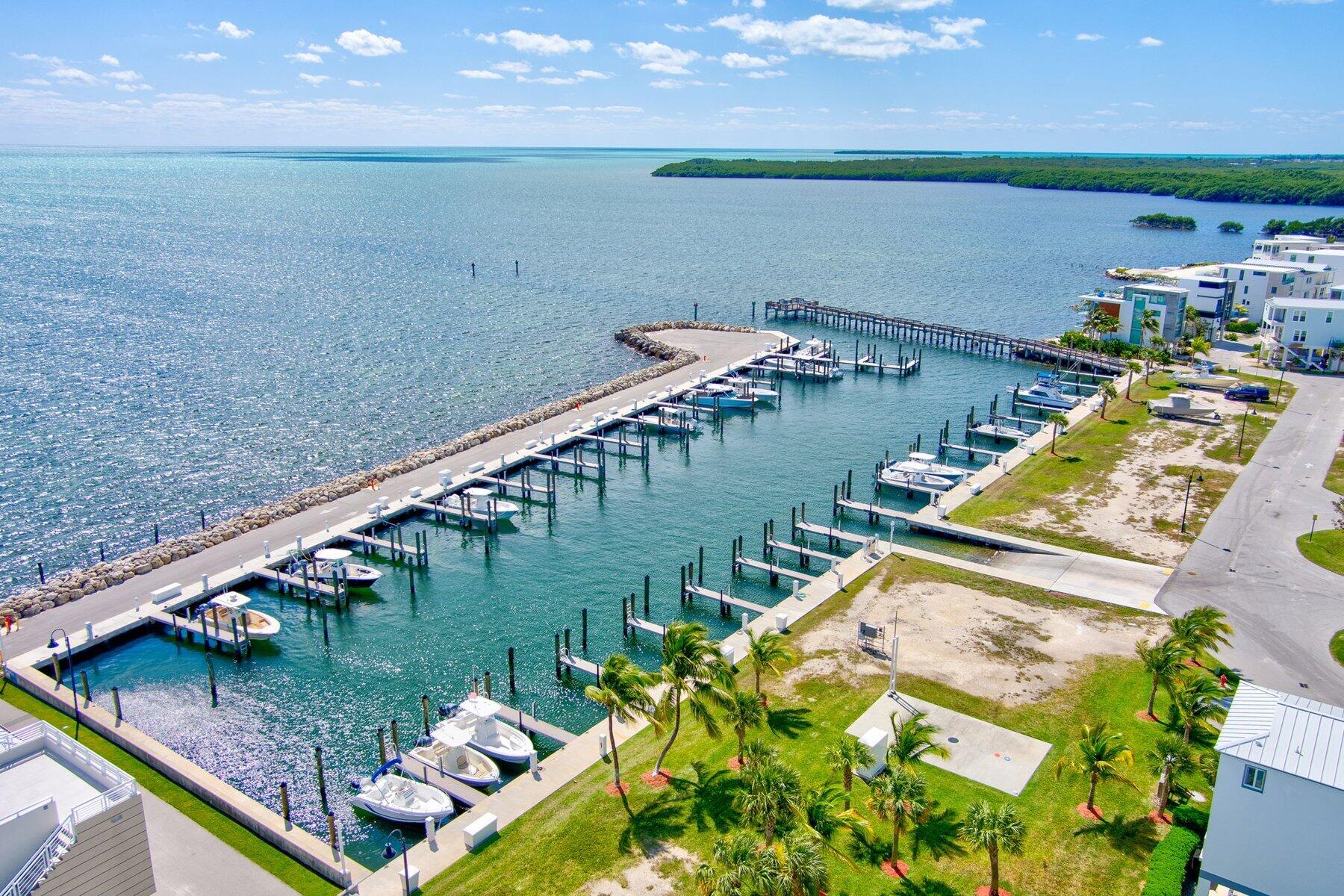 94825 Overseas Highway Unit: 43