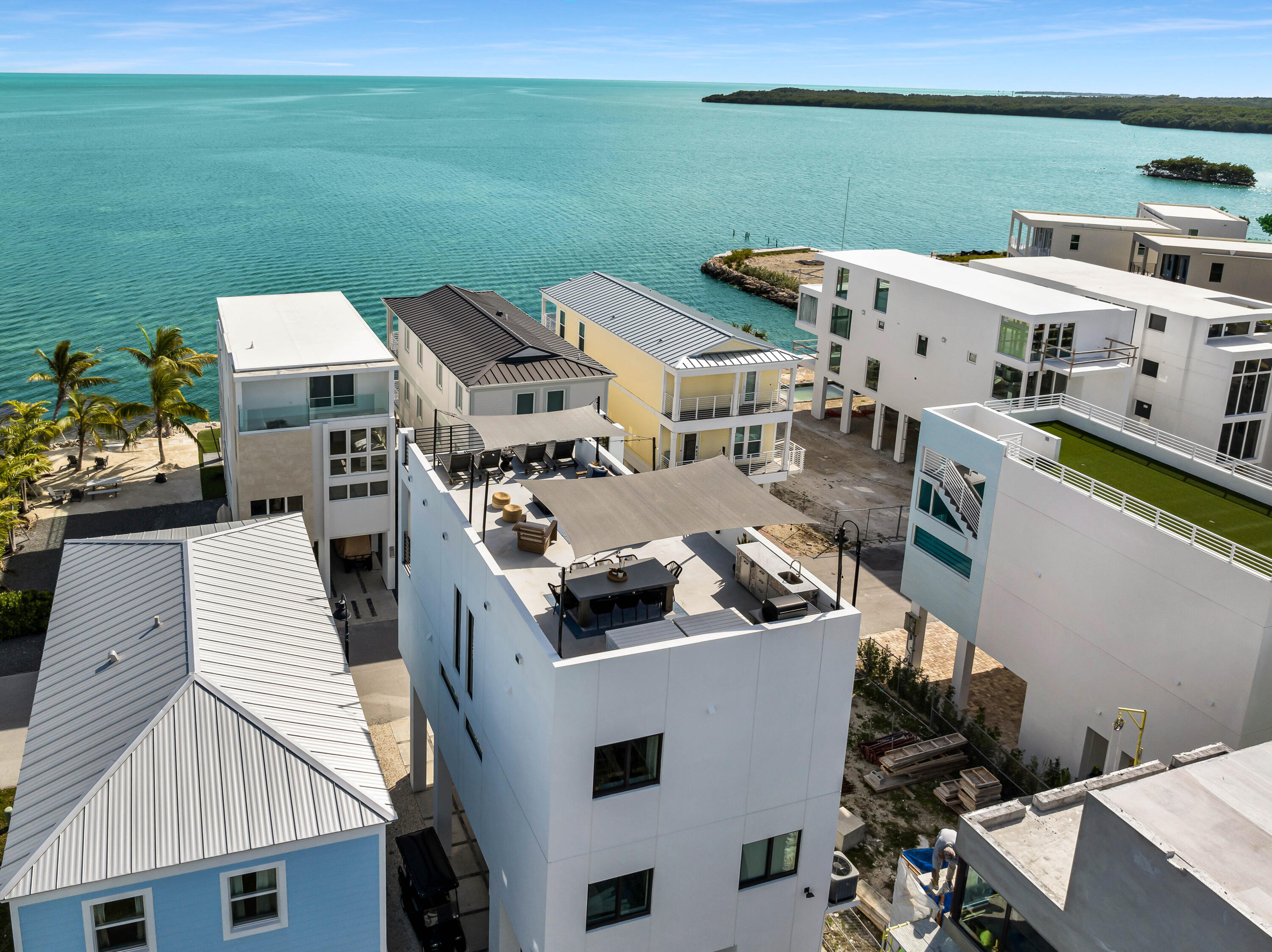 94825 Overseas Highway Unit: 43