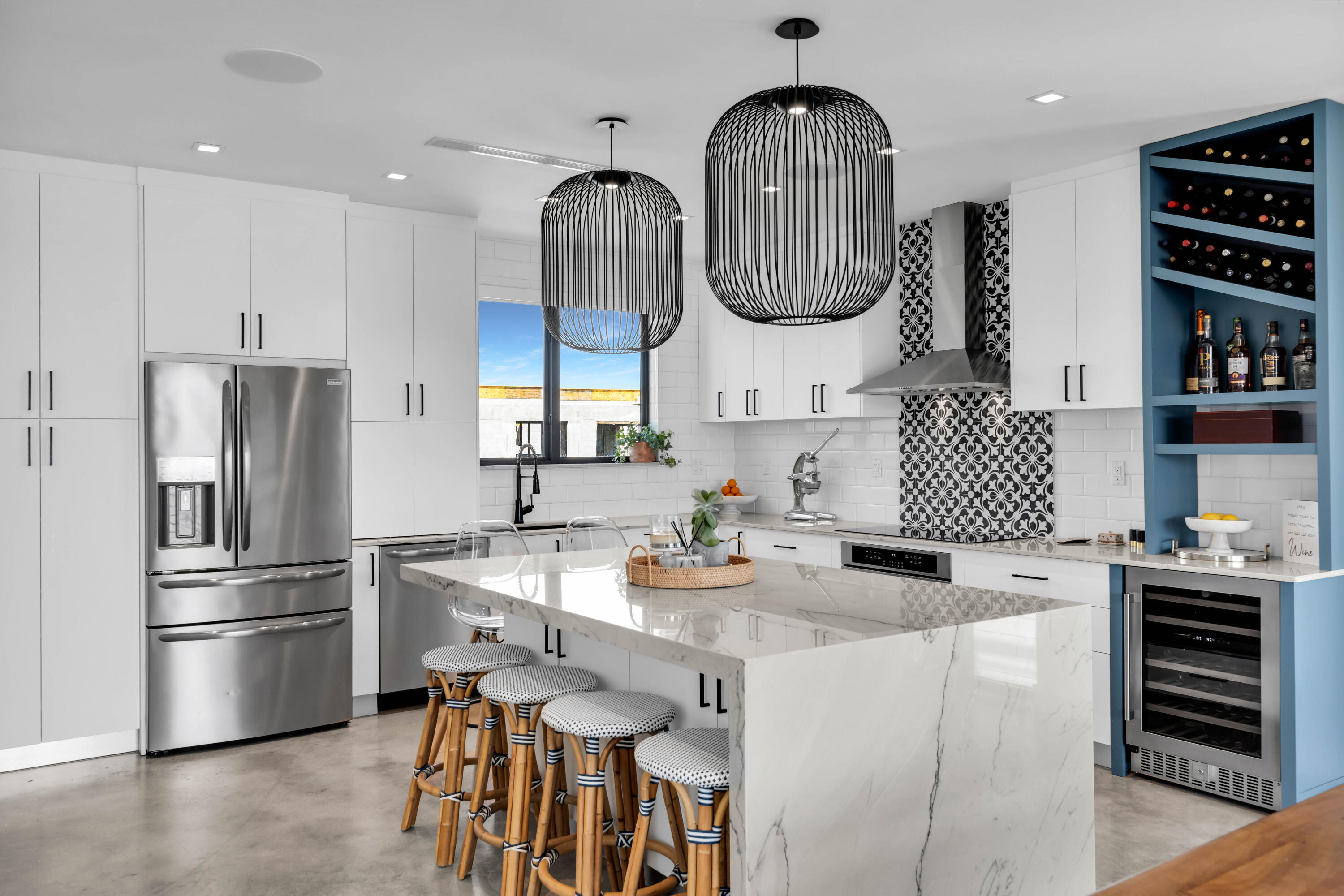 94825 Overseas Highway Unit: 43