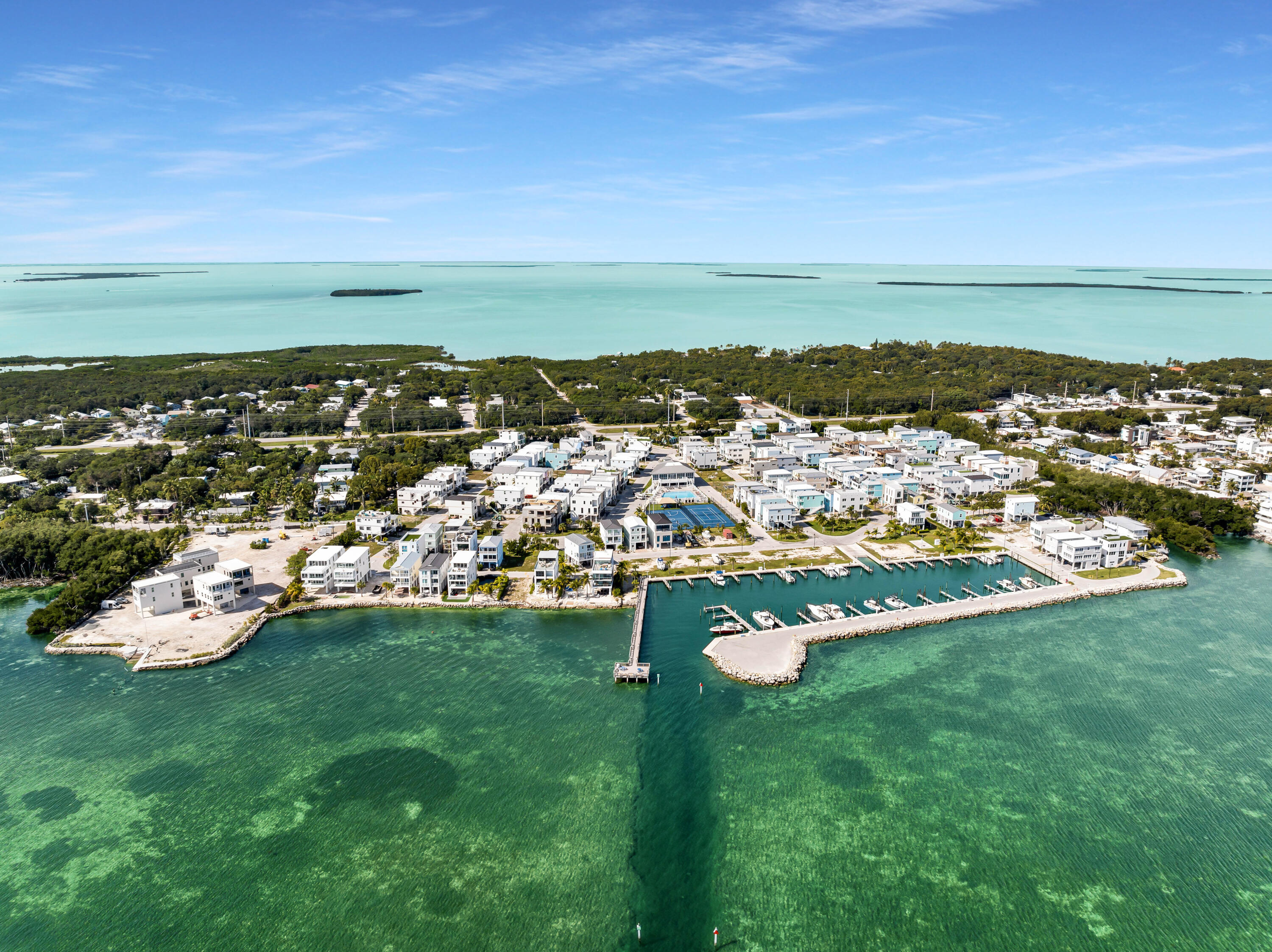 94825 Overseas Highway Unit: 43