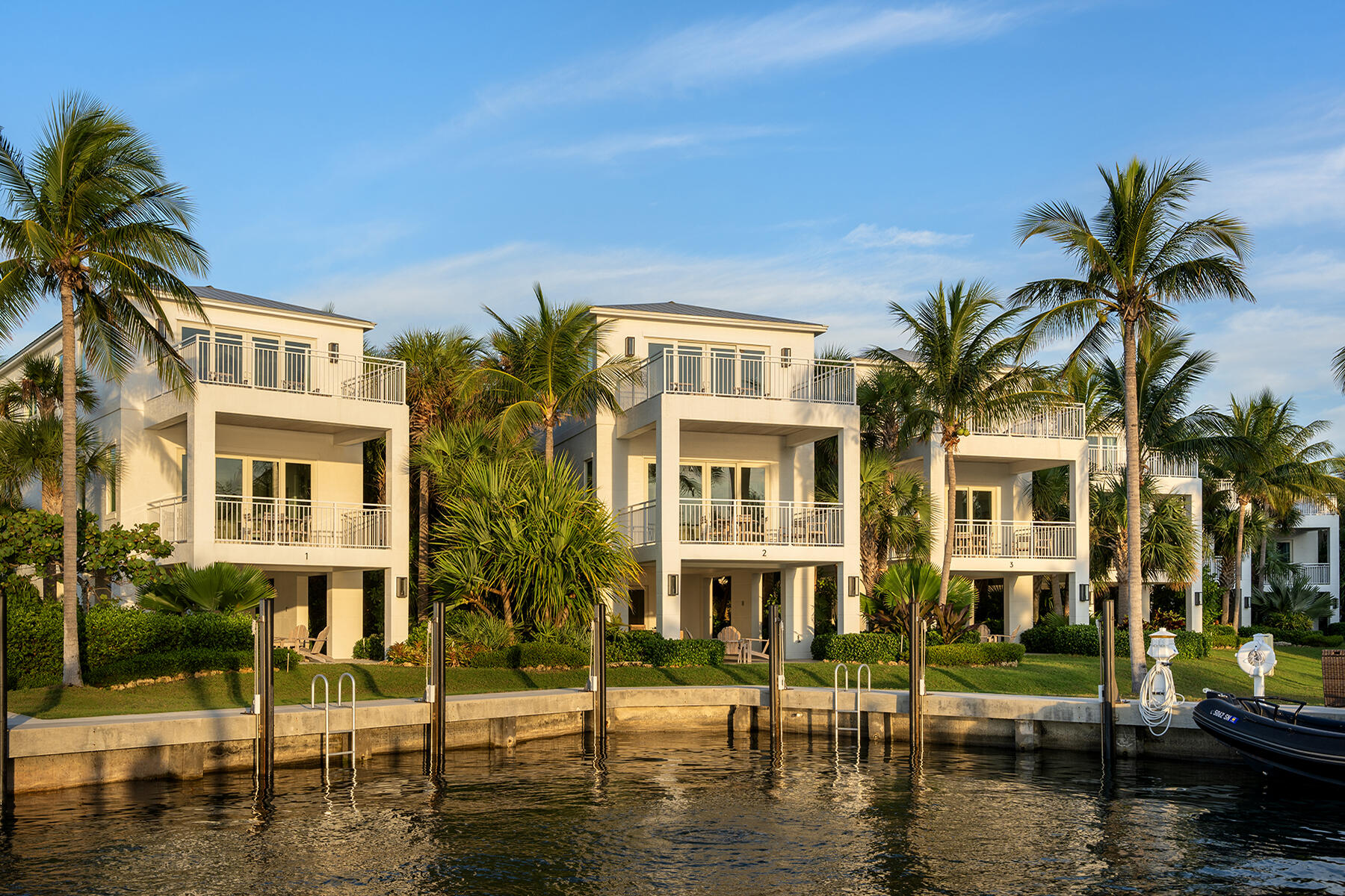 82779 Old Highway - Multiple Villas Available 