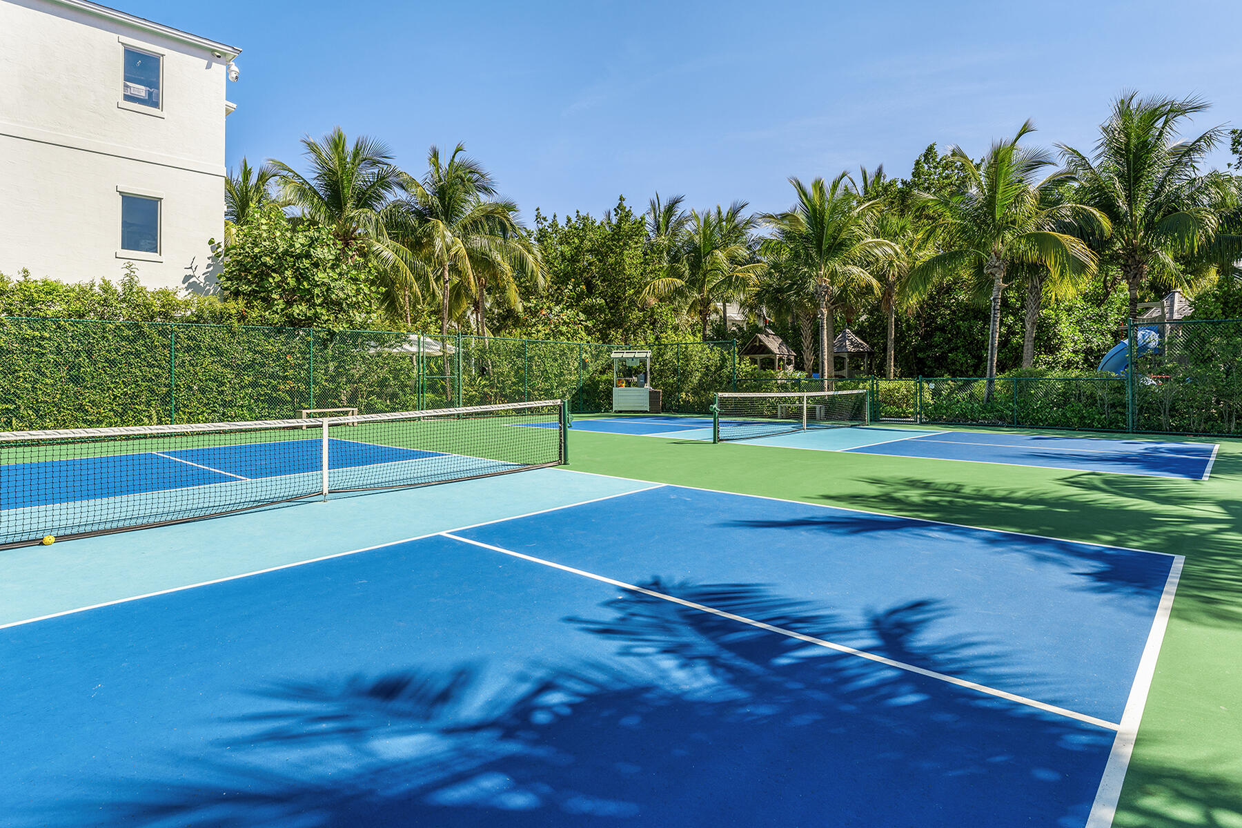 82779 Old Highway - Multiple Villas Available 