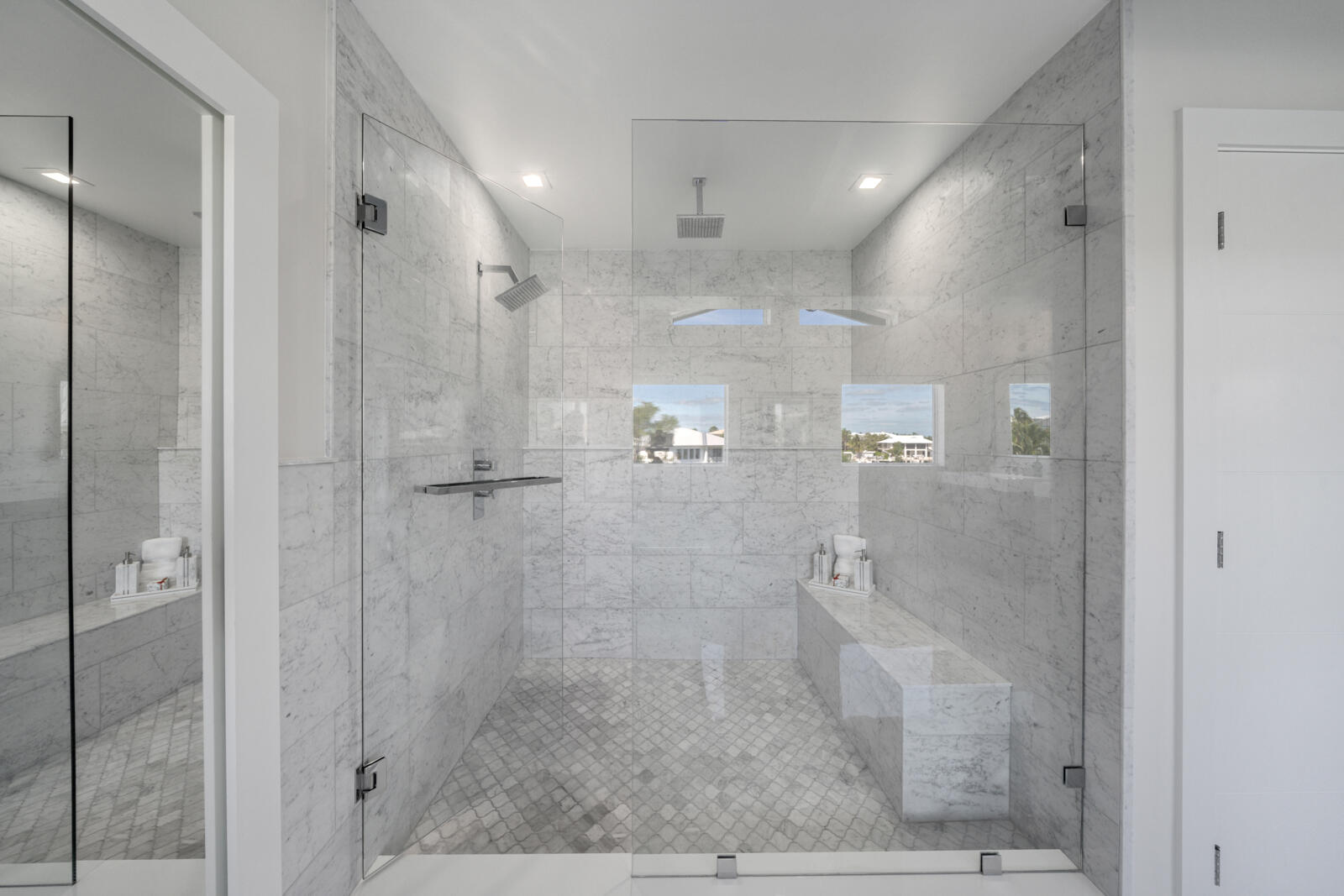 186 & 165 Bayview Drive