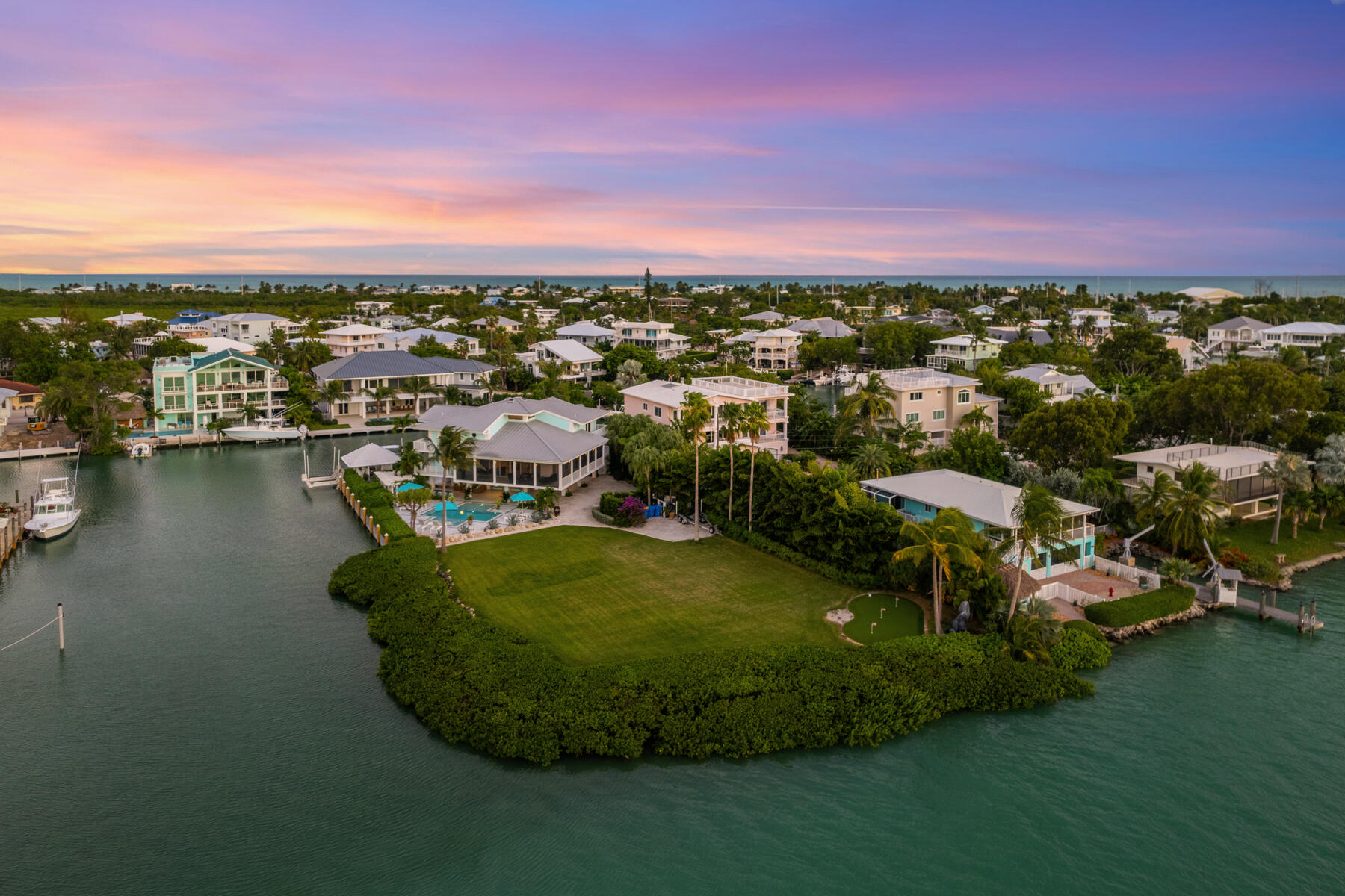 186 & 165 Bayview Drive