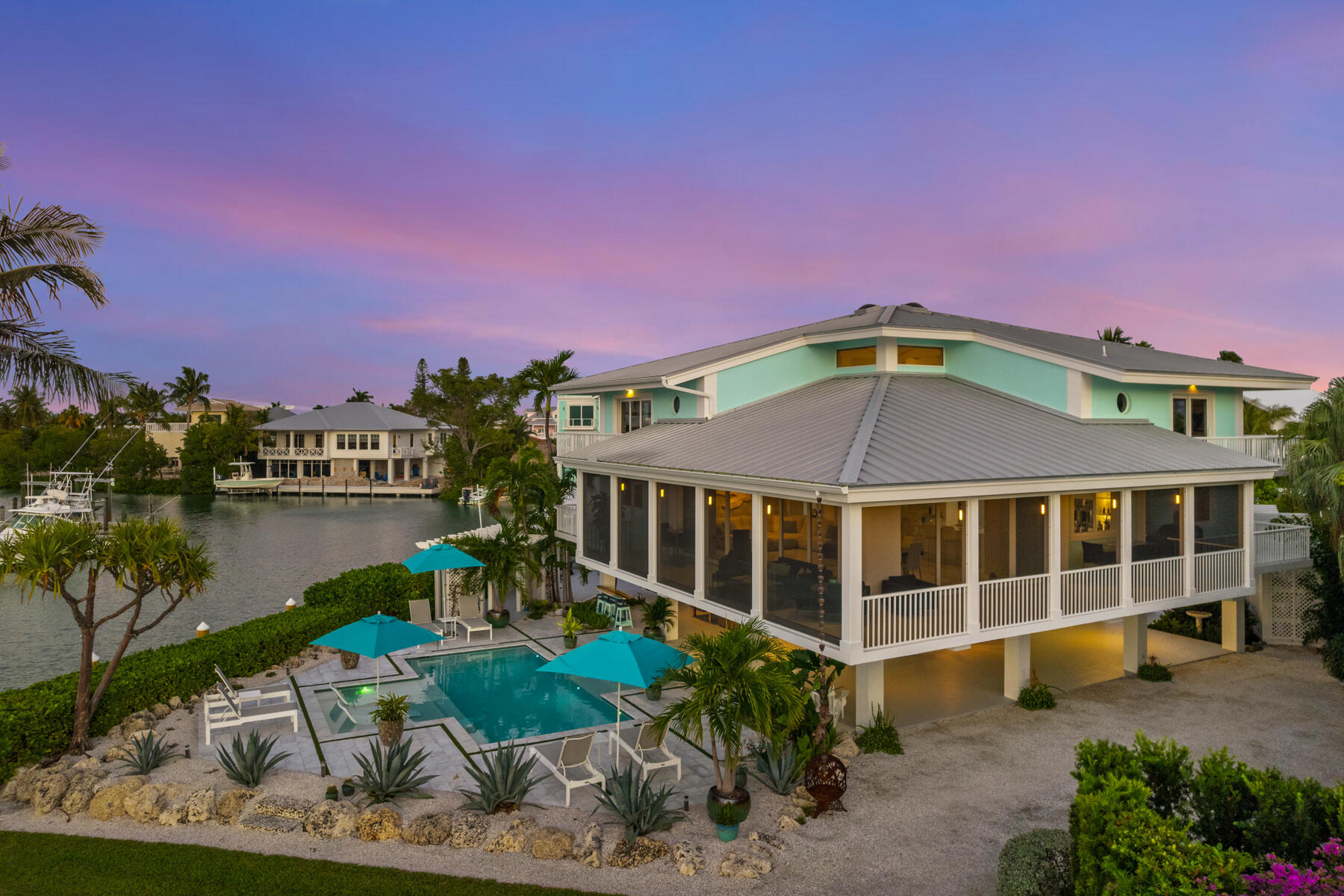 186 & 165 Bayview Drive