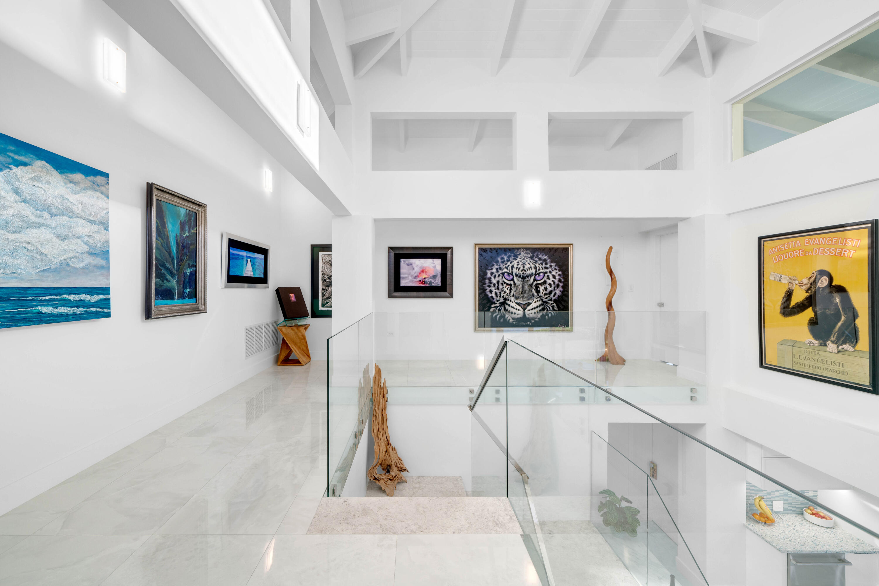 186 & 165 Bayview Drive