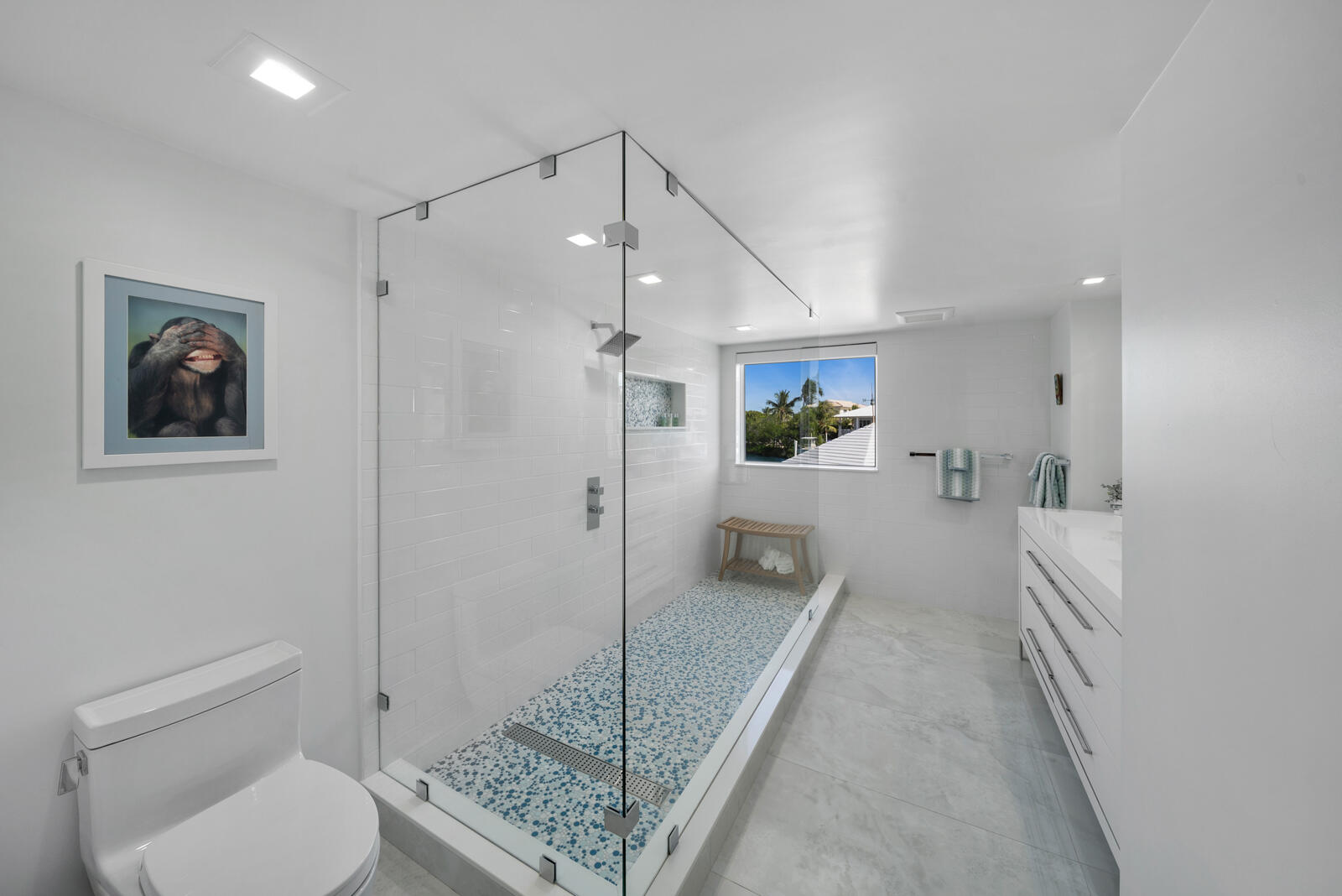 186 & 165 Bayview Drive