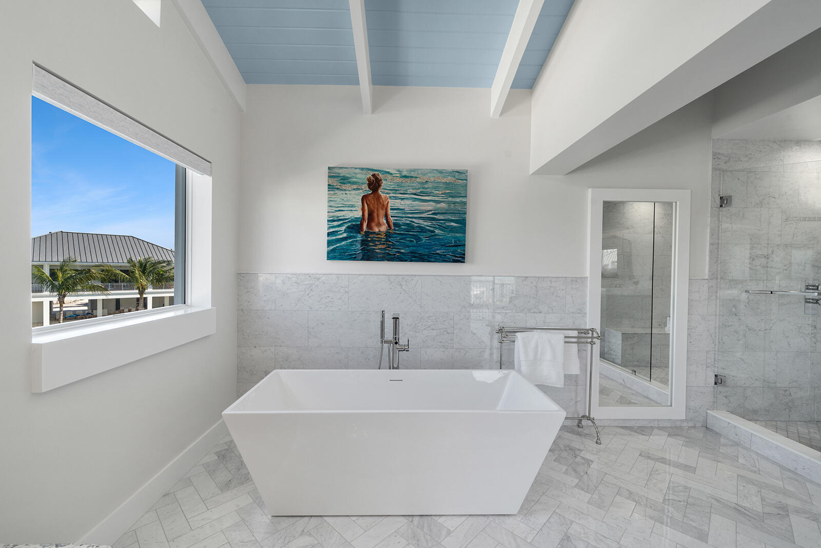 186 & 165 Bayview Drive