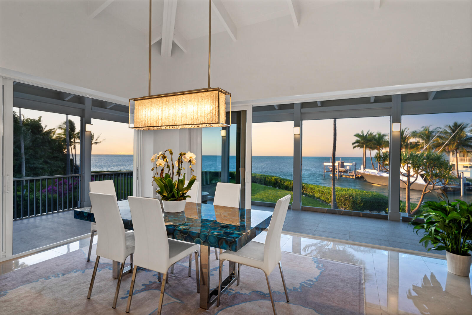 186 & 165 Bayview Drive