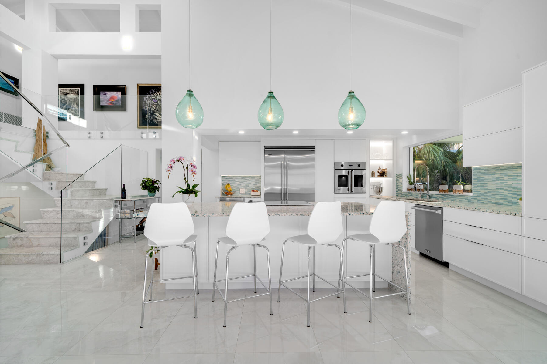 186 & 165 Bayview Drive