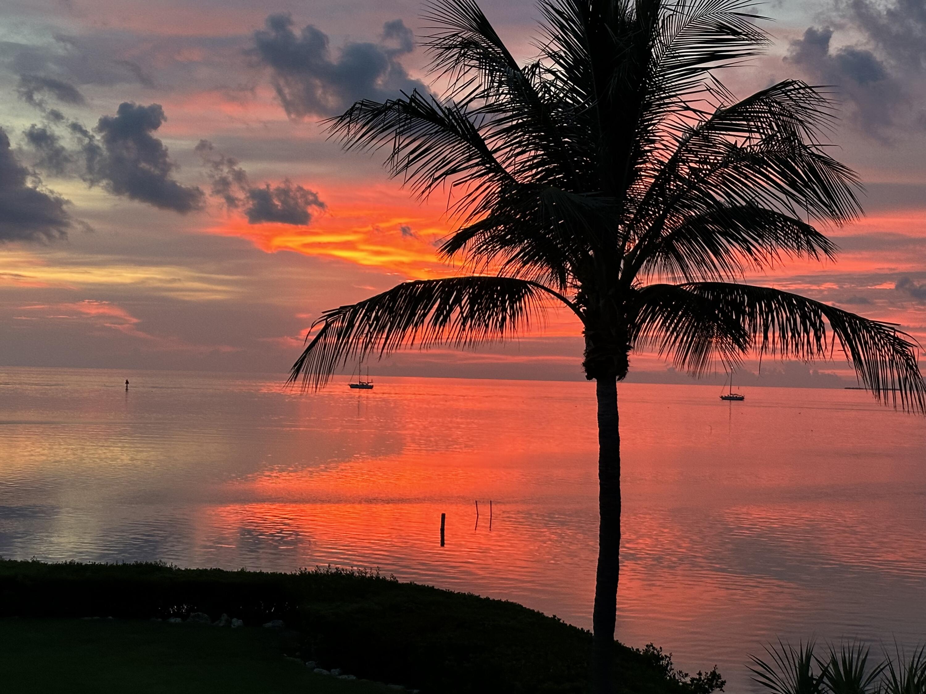 186 & 165 Bayview Drive