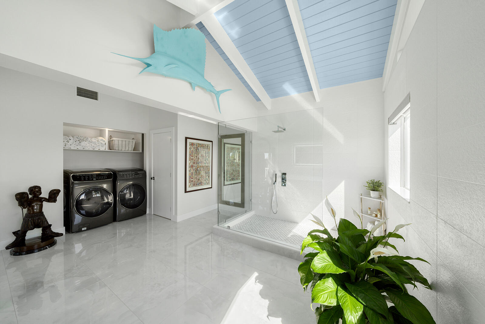 186 & 165 Bayview Drive