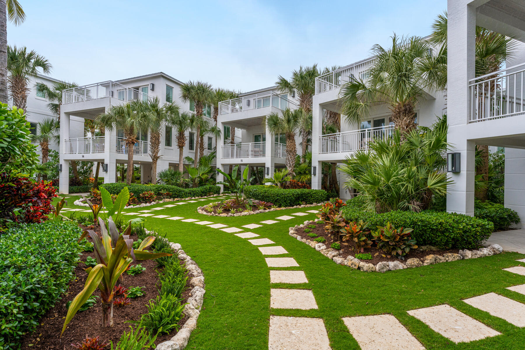 82779 Old Highway Unit: 15