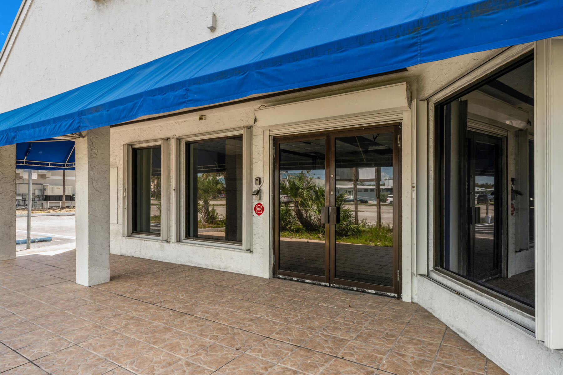 11401 Overseas Highway