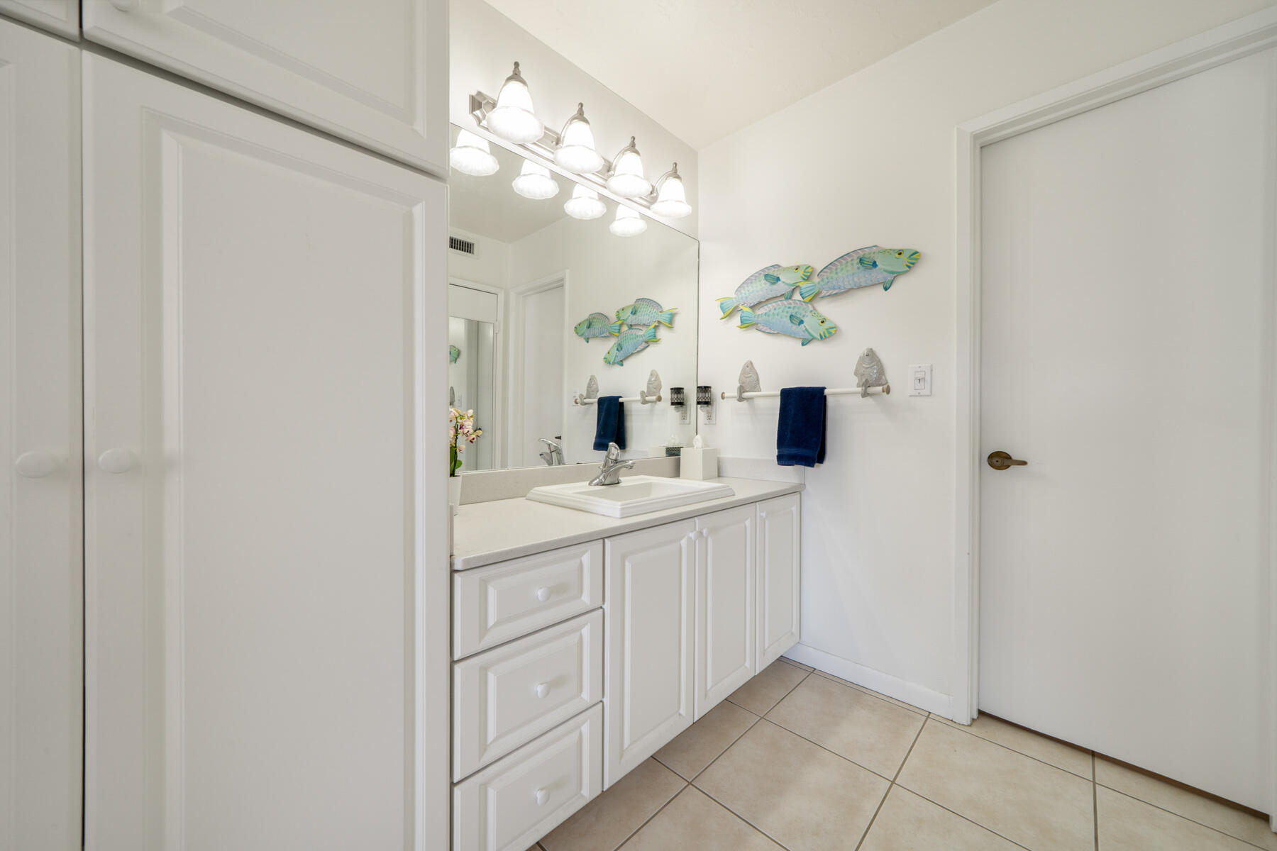79901 Overseas Highway Unit: 320