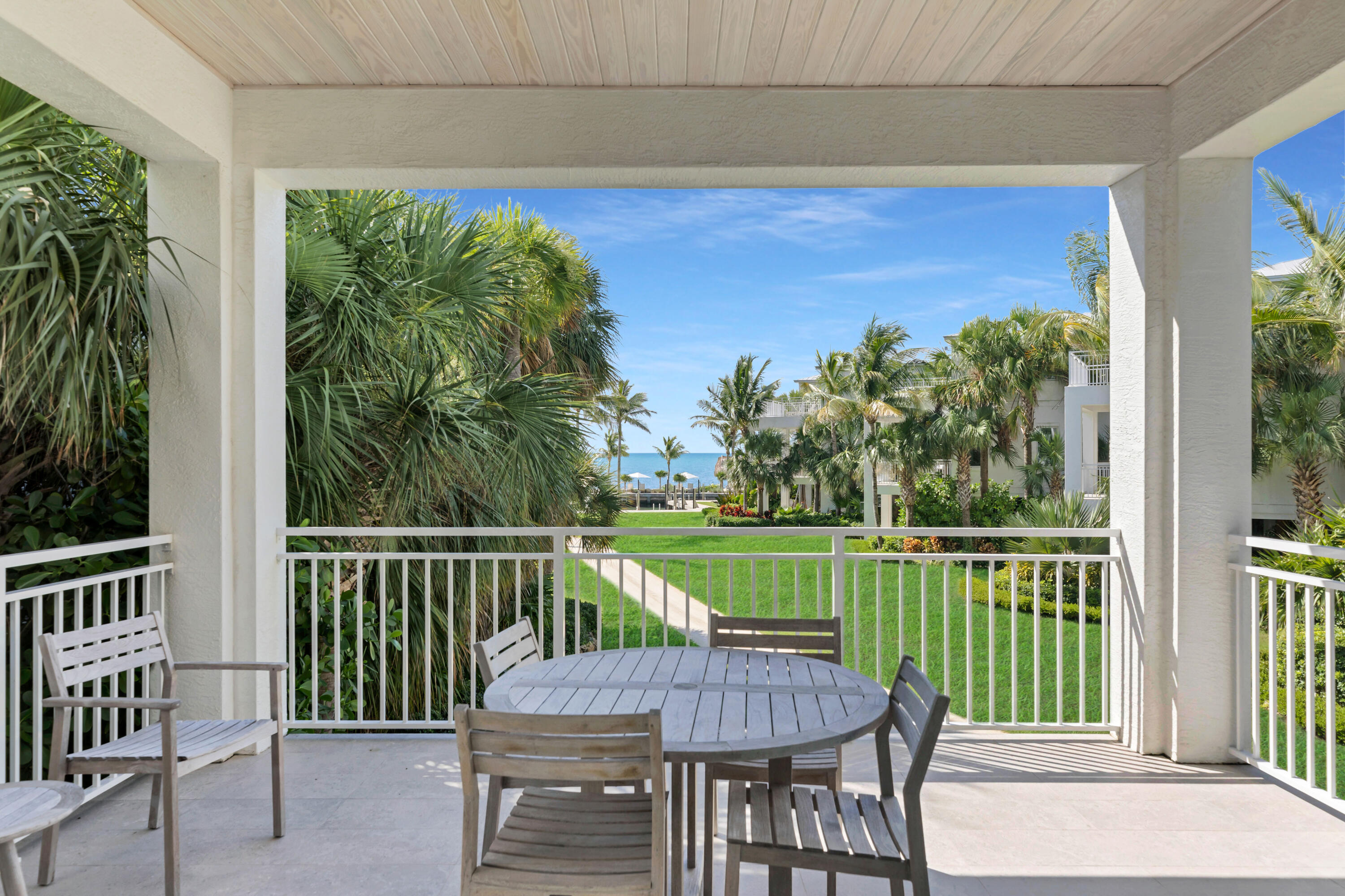 82779 Old Highway Unit: 16
